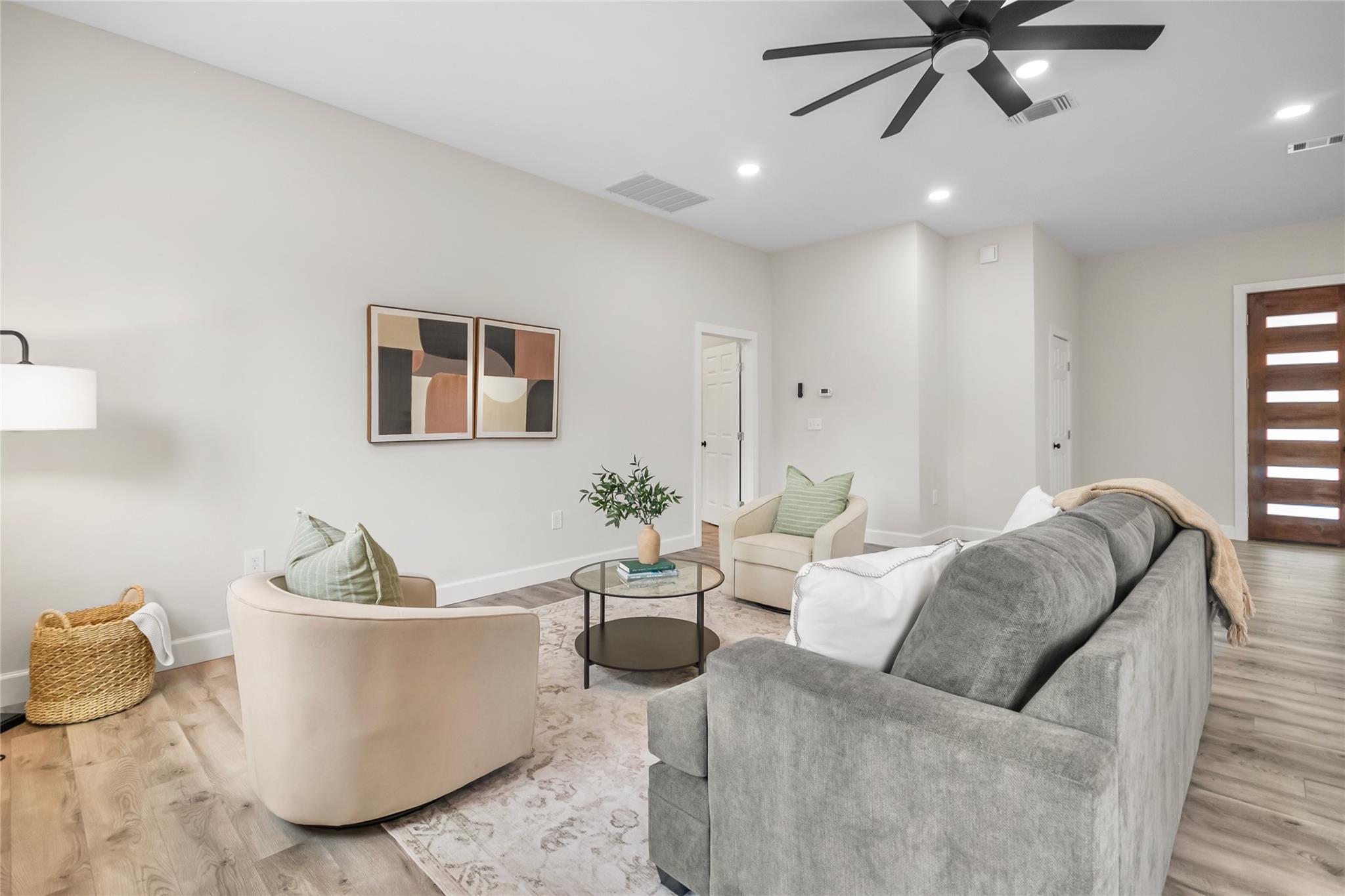 197 S Buckhorn Dr, Bastrop, TX 78602