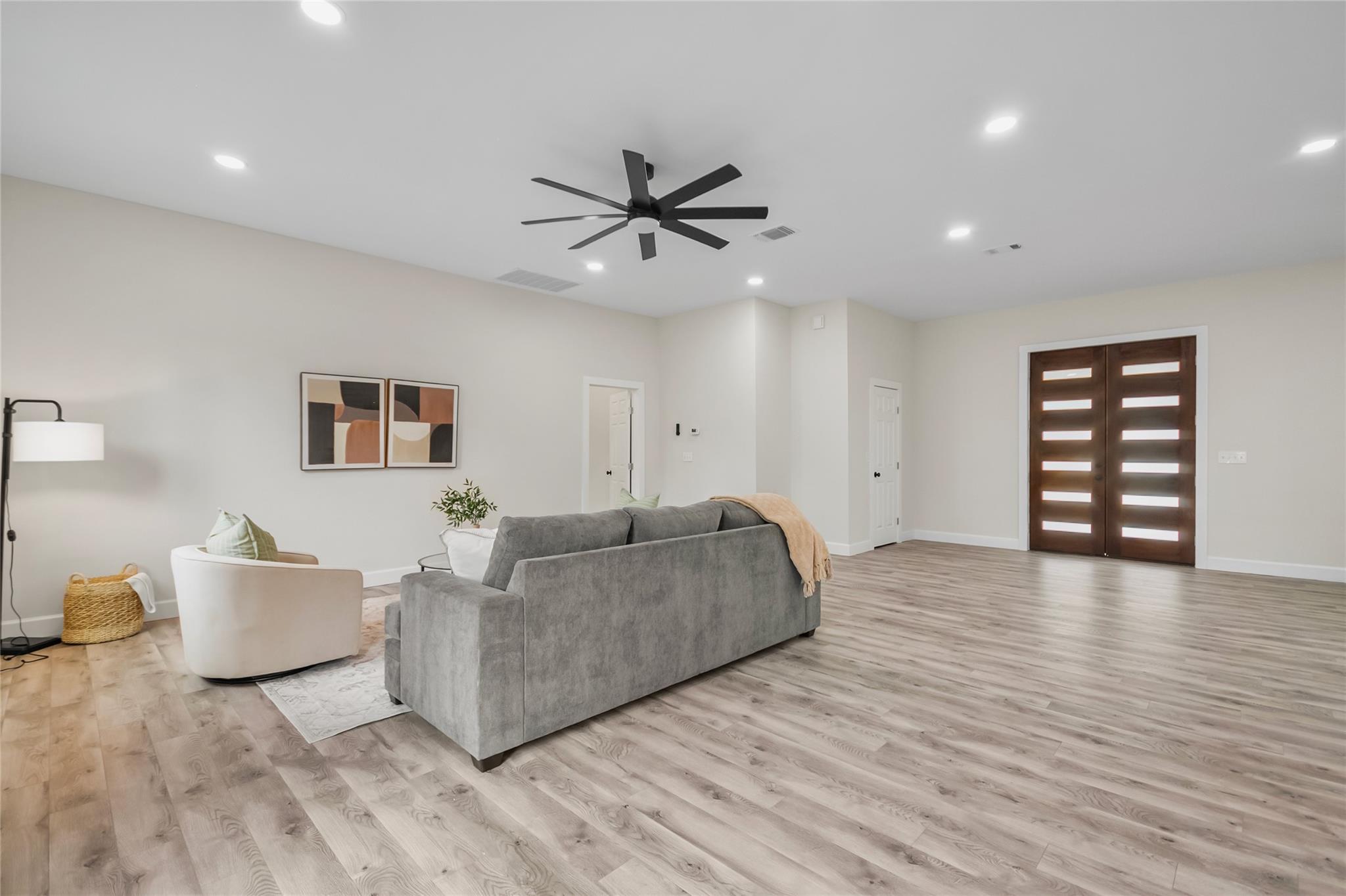 197 S Buckhorn Dr, Bastrop, TX 78602