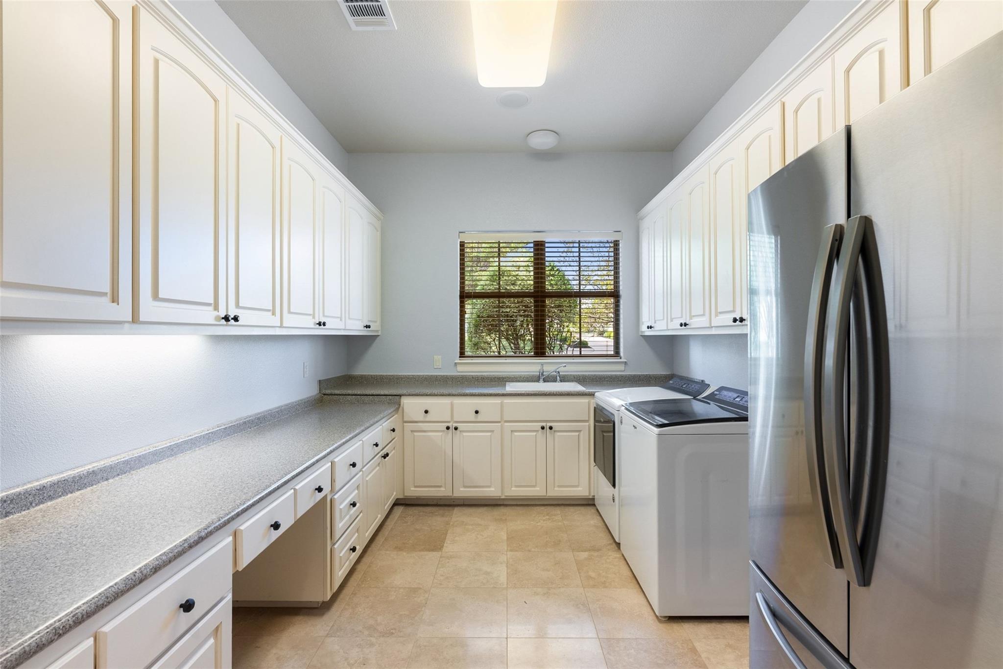 220 Escalera Pkwy, Georgetown, TX 78628