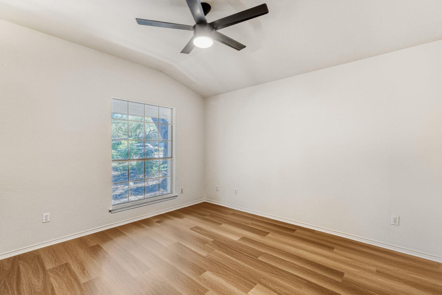 1205 Machado Rd, Cedar Park, TX 78613