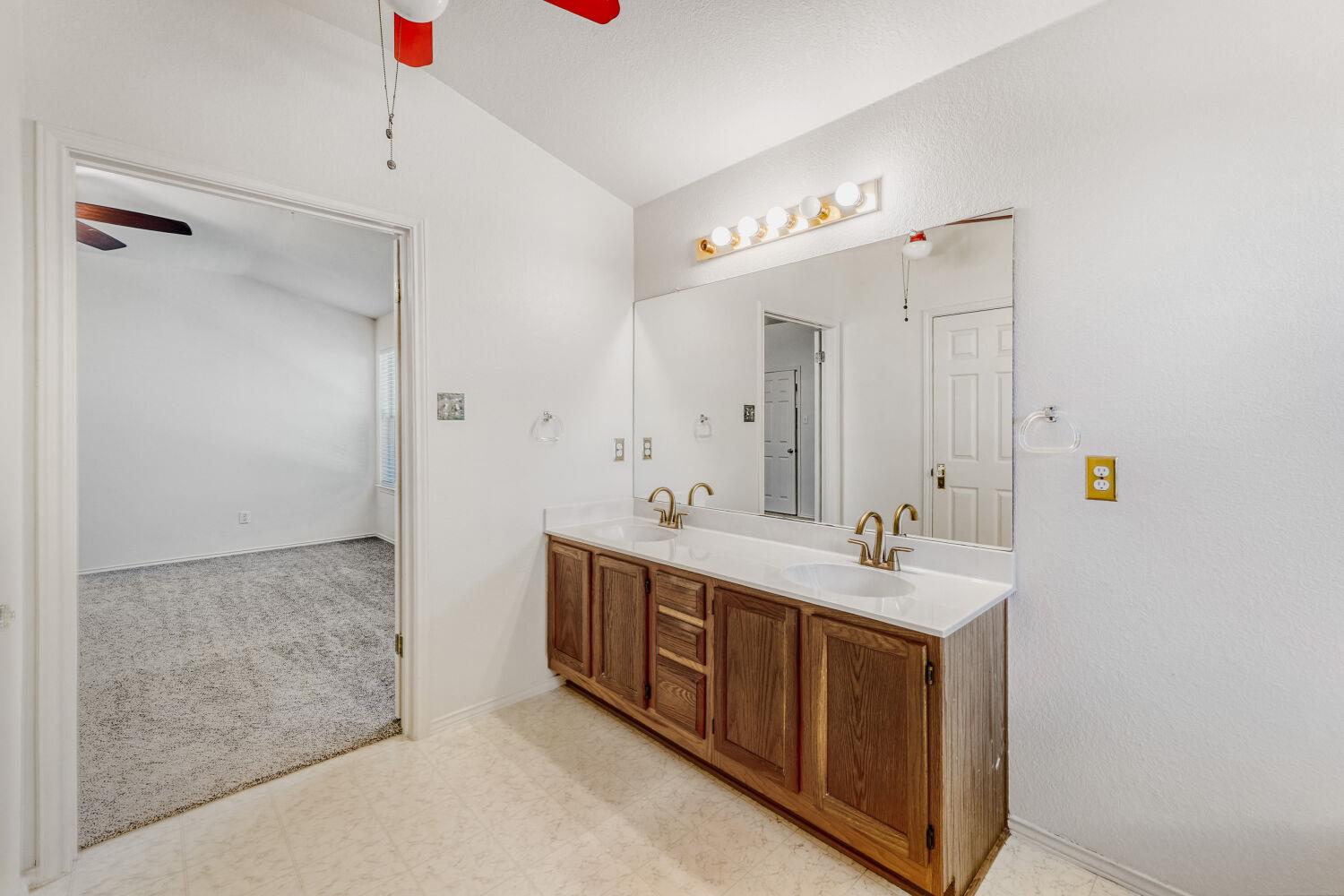 1205 Machado Rd, Cedar Park, TX 78613