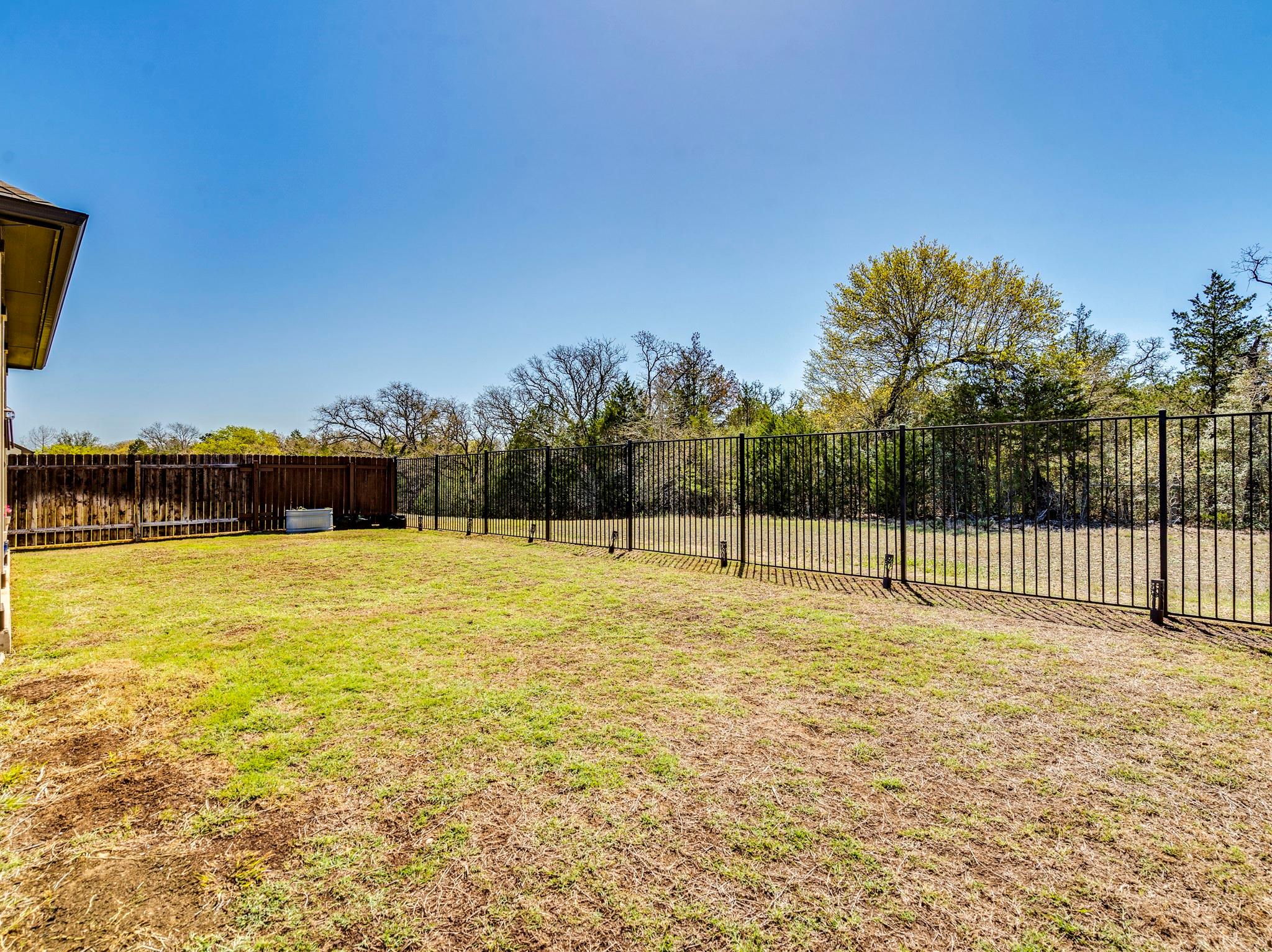 123 Millsaps Ct, Bastrop, TX 78602