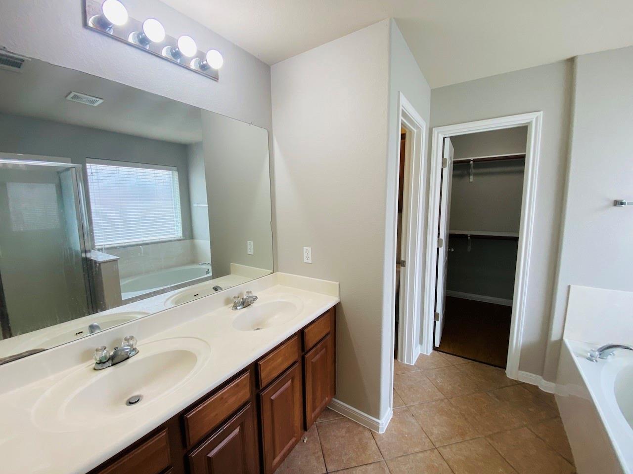 706 Centerbrook Pl, Round Rock, TX 78665