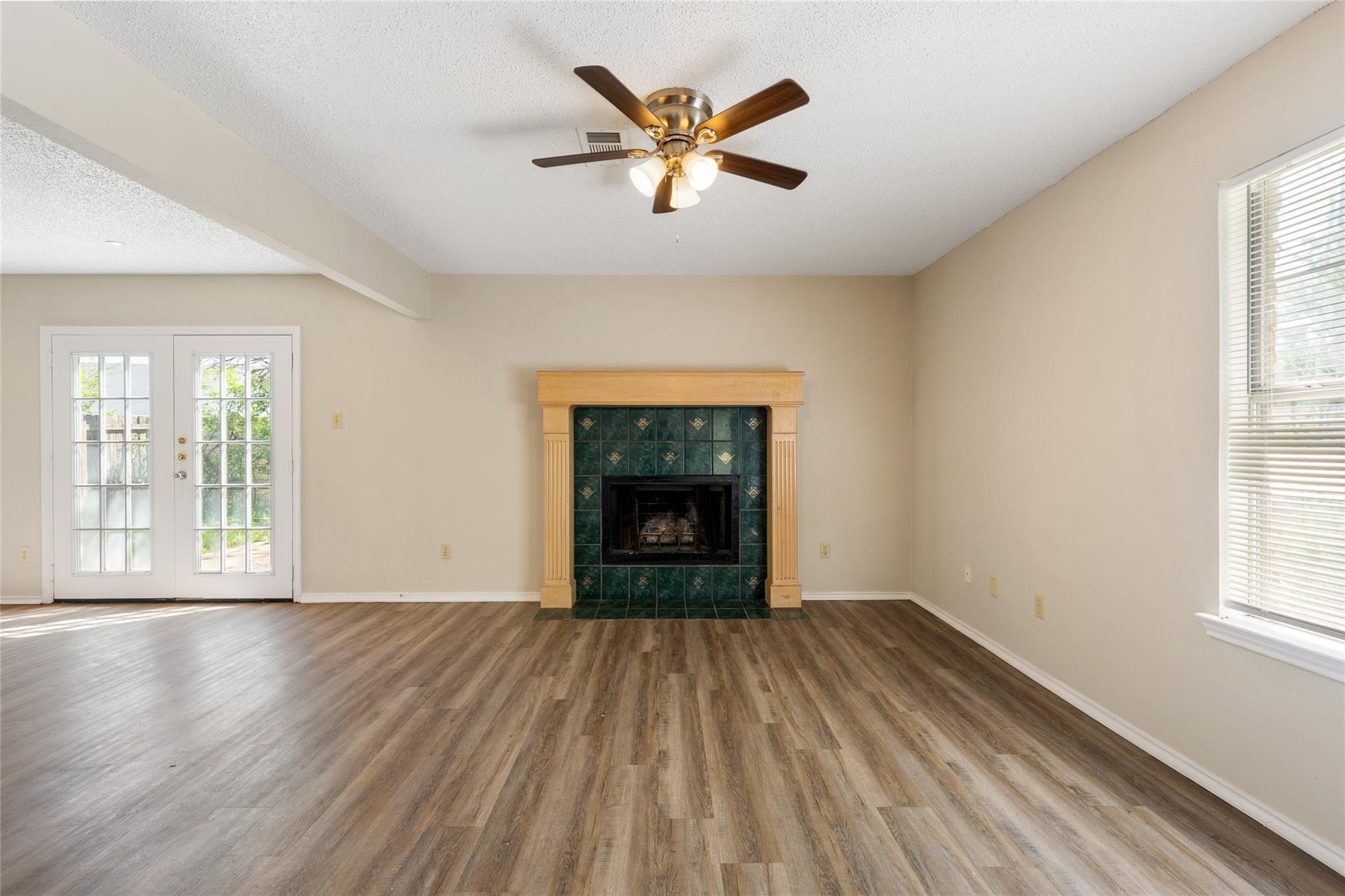 1717 Parkfield Cv, Round Rock, TX 78664