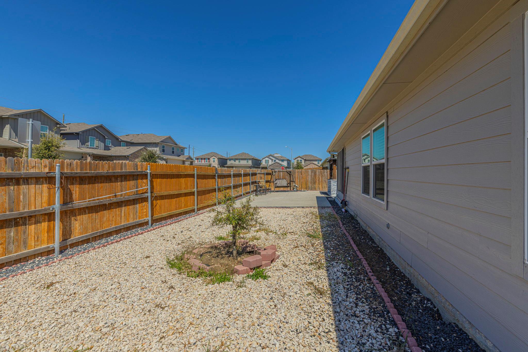 19000 Romano Dr, Elgin, TX 78621