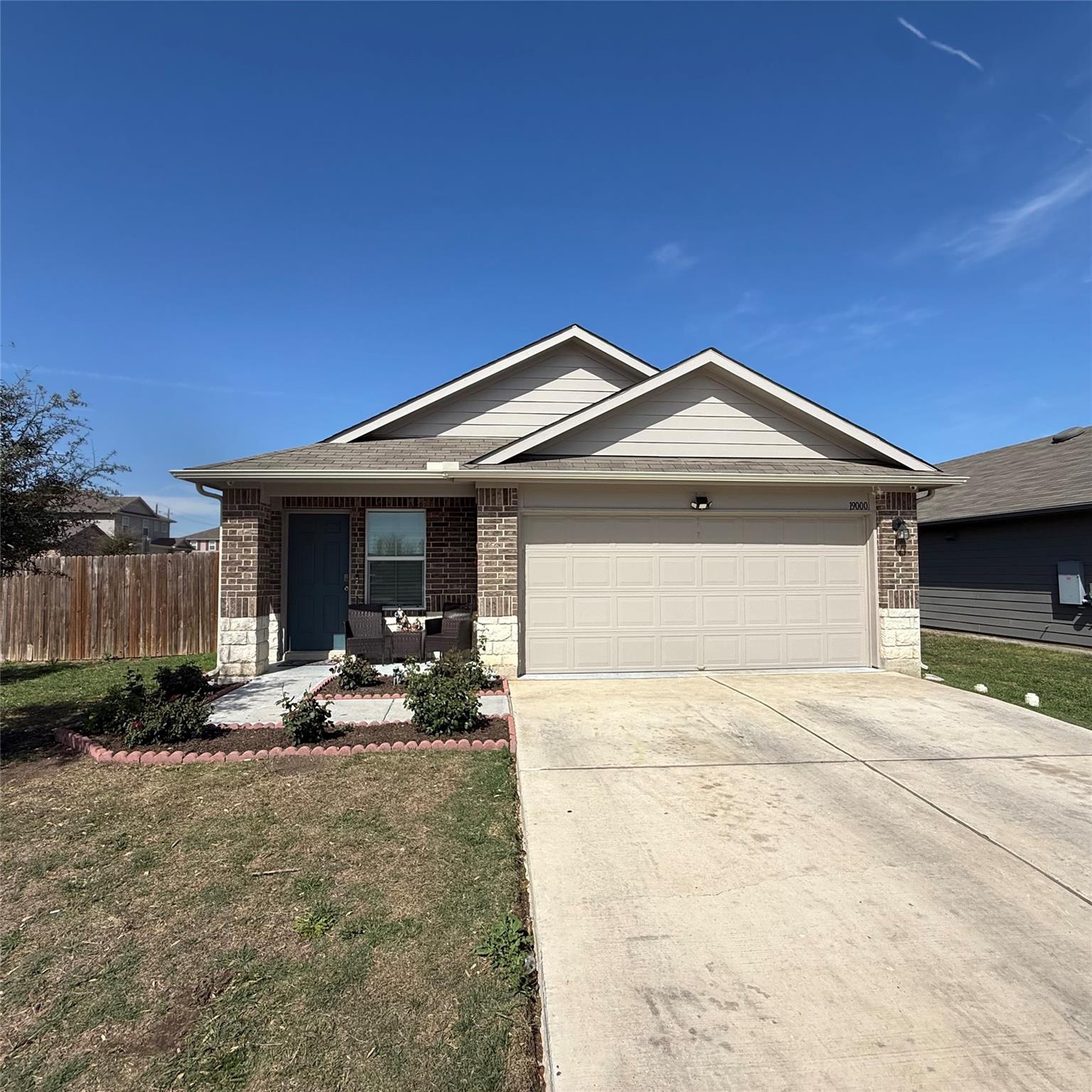 19000 Romano Dr, Elgin, TX 78621