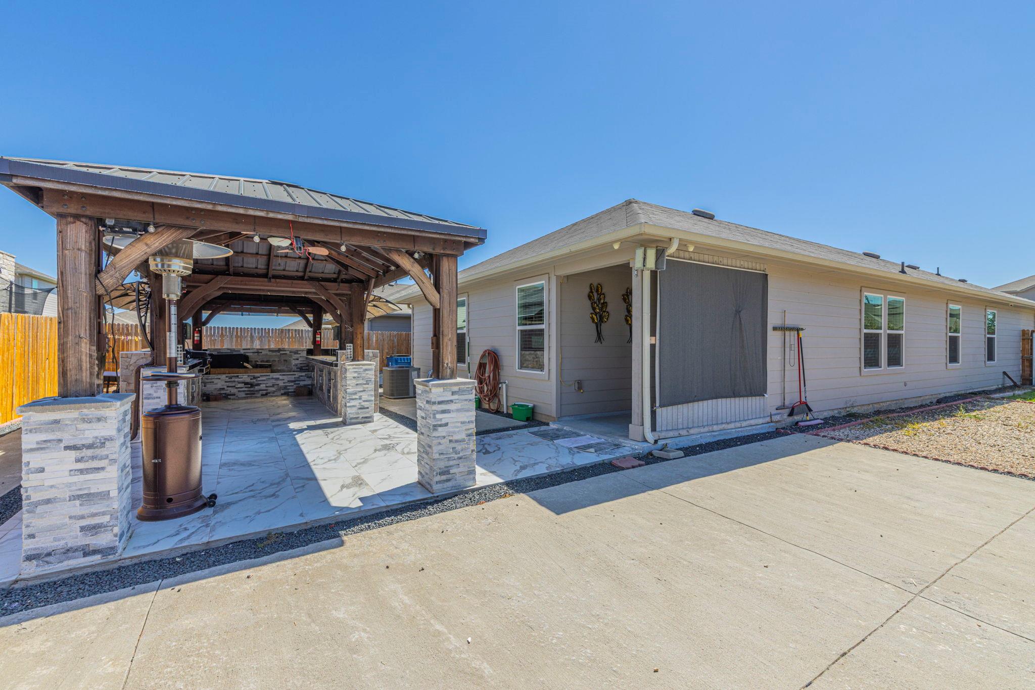 19000 Romano Dr, Elgin, TX 78621