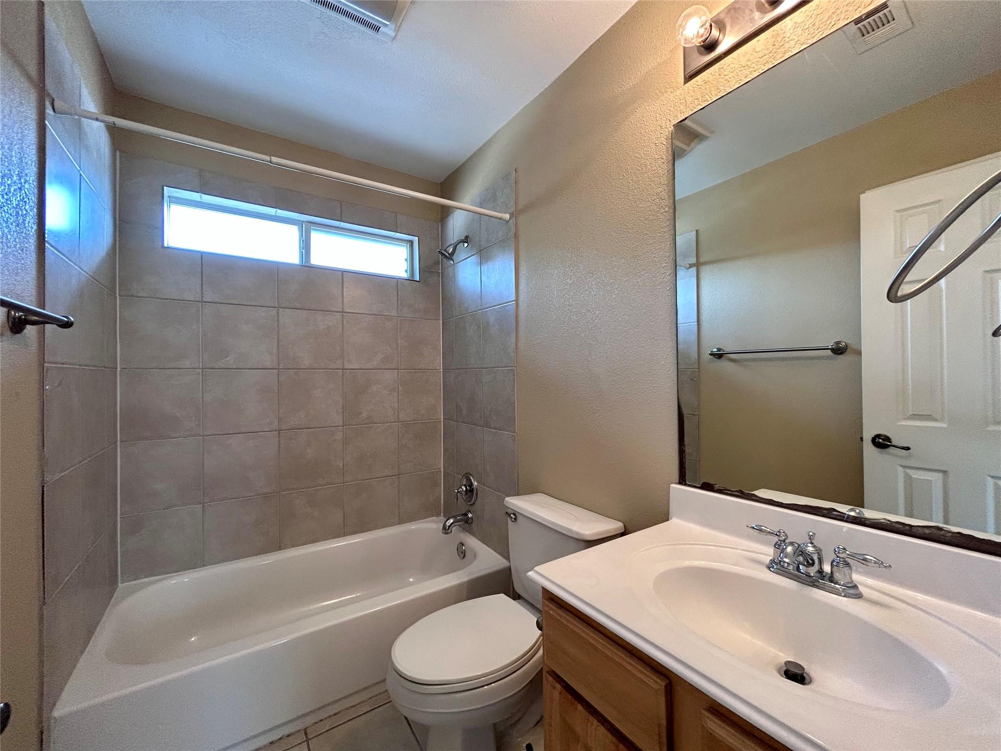 7202 Meador Ave # A, Austin, TX 78752