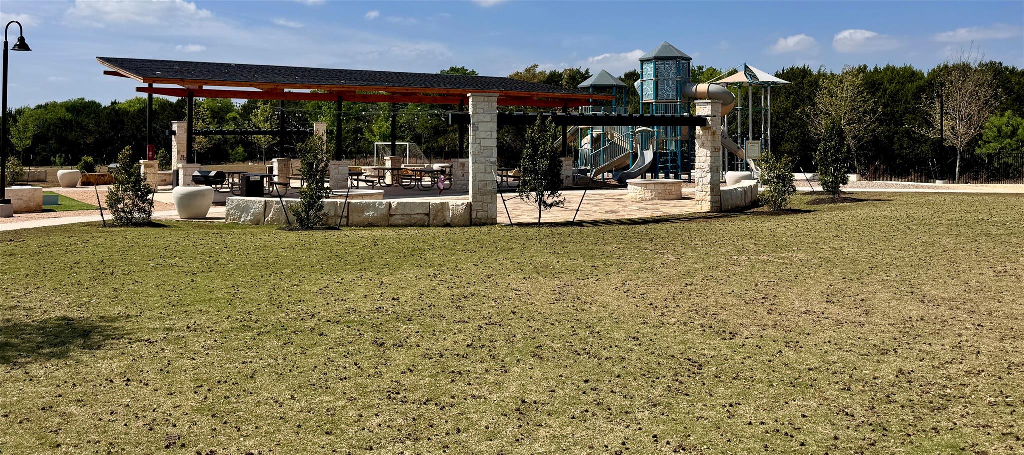 2213 Nightjar Song Dr, Leander, TX 78641