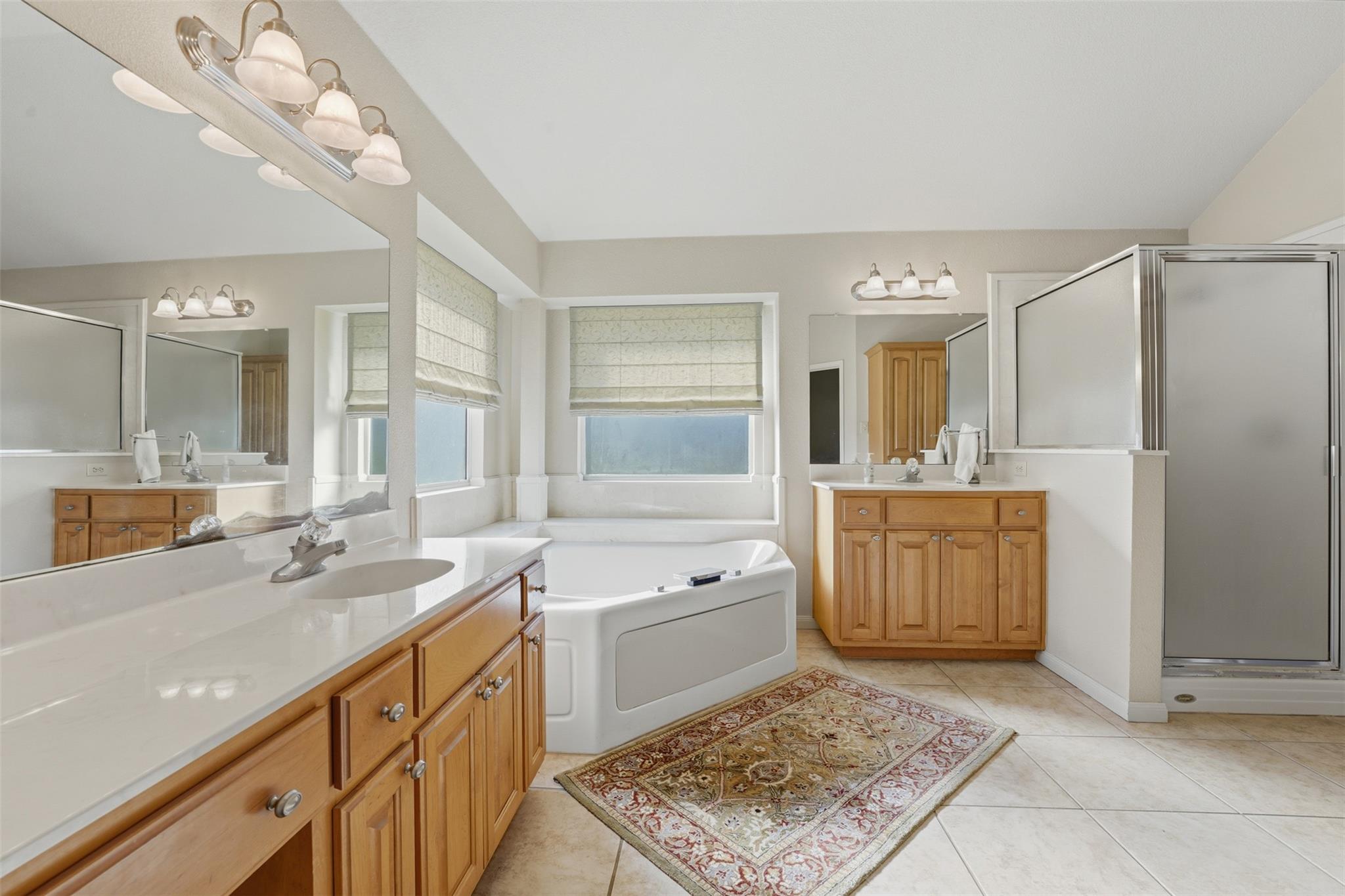 714 Louisiana Ave, Shiner, TX 77984