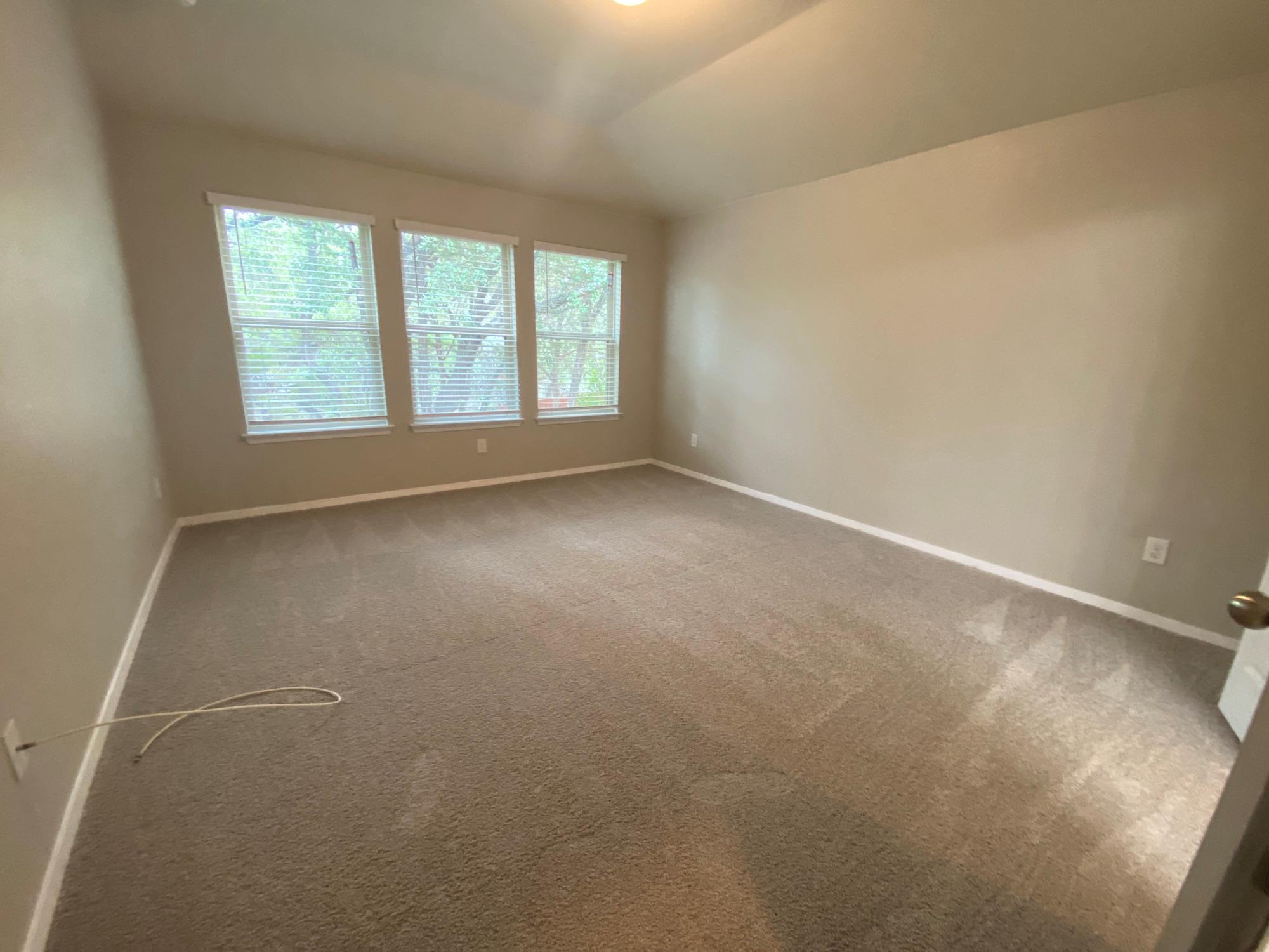 21607 Surrey Ln, Lago Vista, TX 78645