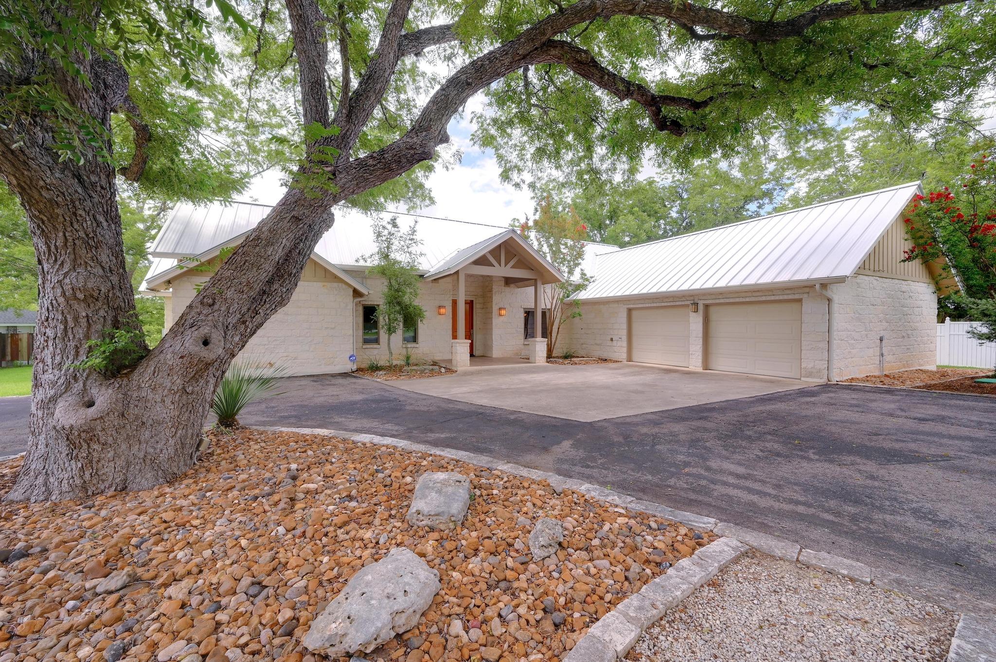 1440 Flite Acres Rd, Wimberley, TX 78676