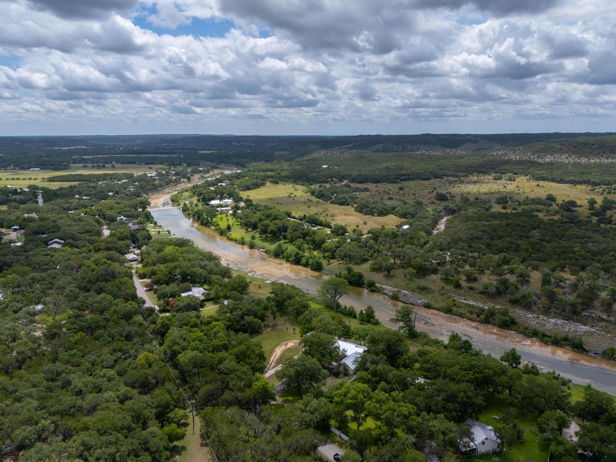 1440 Flite Acres Rd, Wimberley, TX 78676