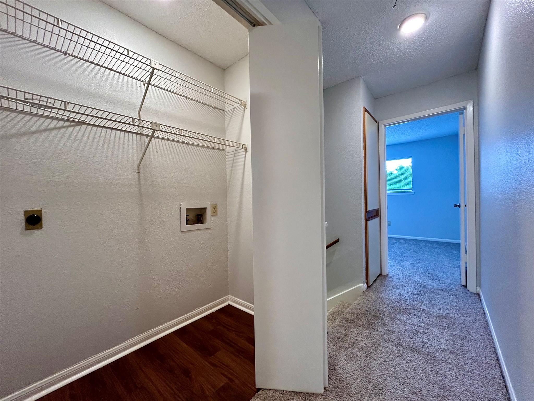 8910 Schick Rd # D, Austin, TX 78729