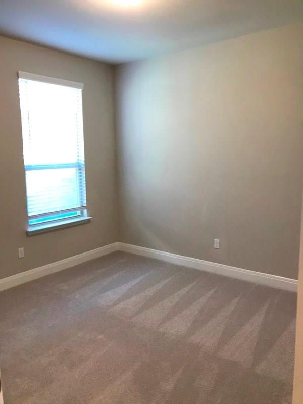 109 Eli Whitney Way, Hutto, TX 78634