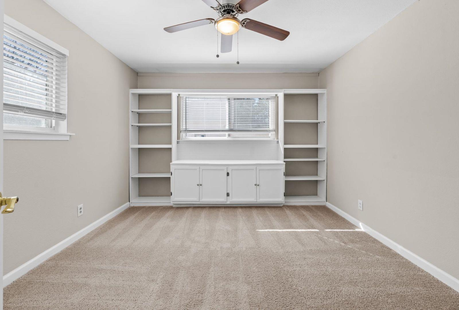 8124 Joy Rd, Volente, TX 78641