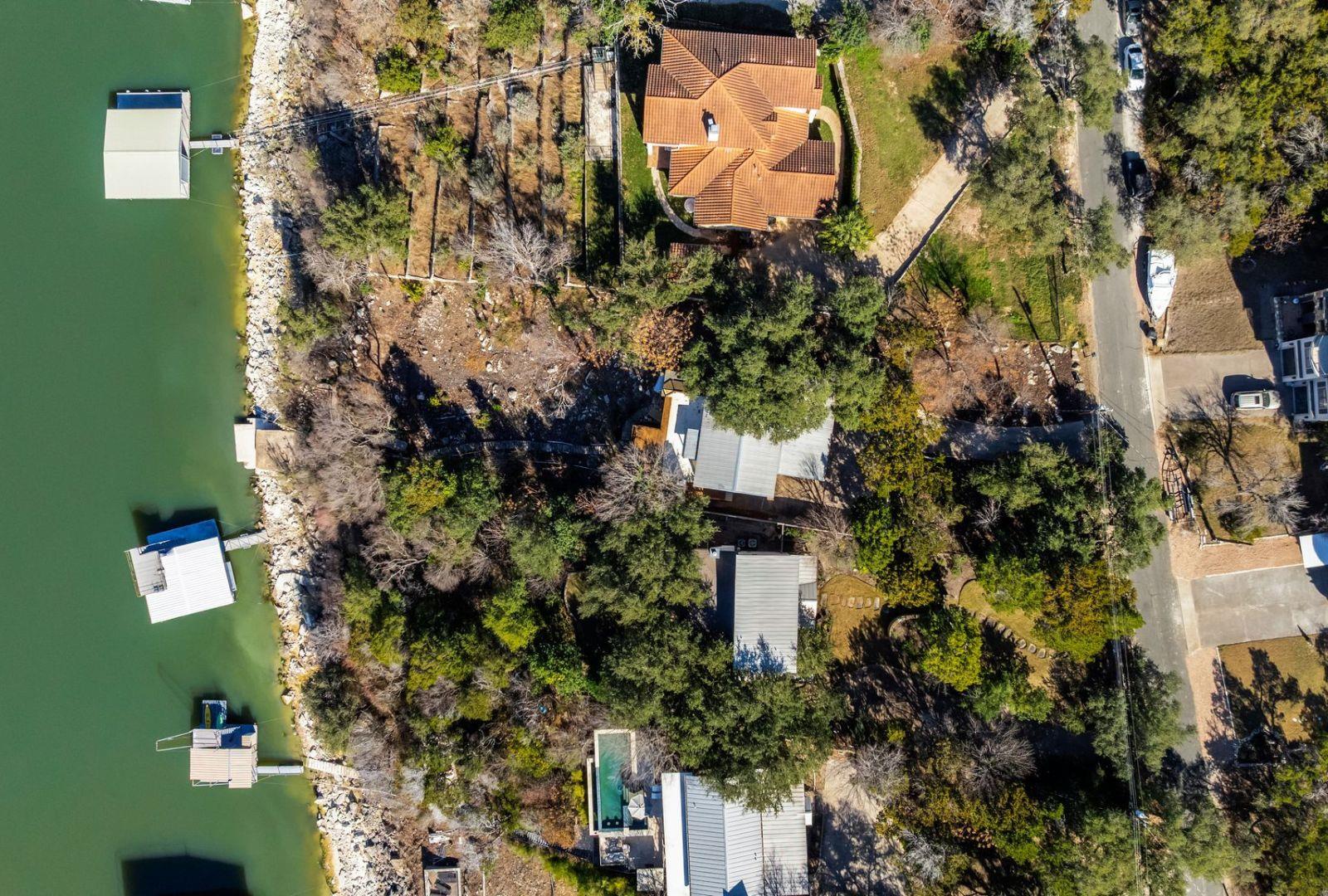 8124 Joy Rd, Volente, TX 78641