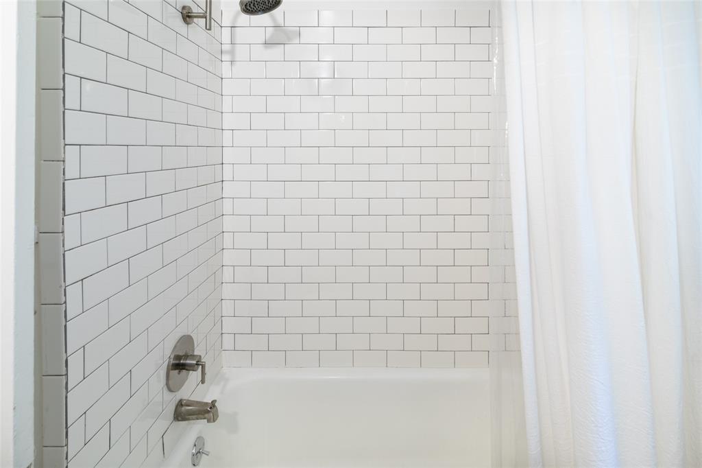 1800 Winsted #A Ln, Austin, TX 78703