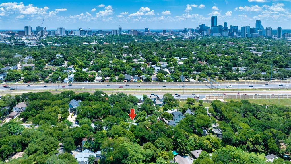 1800 Winsted #A Ln, Austin, TX 78703