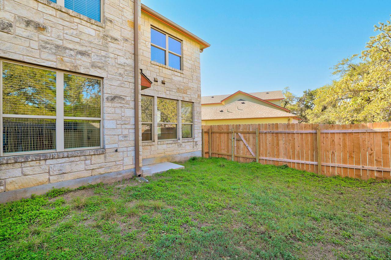 2410 Great Oaks Dr # 401, Round Rock, TX 78681