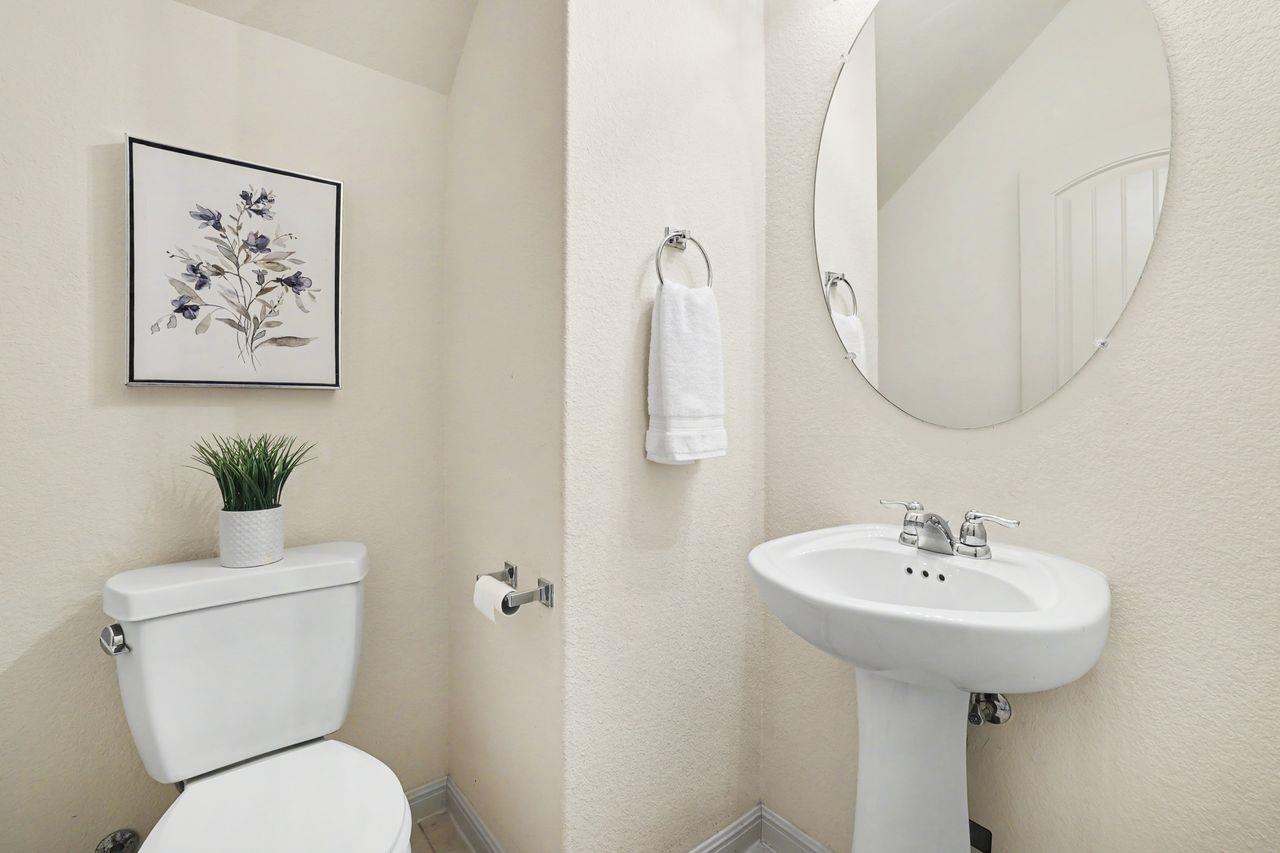 2410 Great Oaks Dr # 401, Round Rock, TX 78681