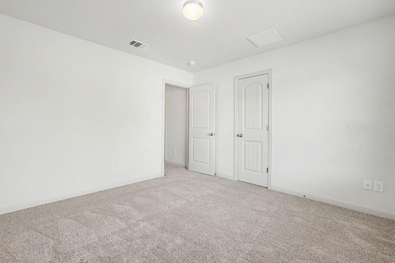 2410 Great Oaks Dr # 401, Round Rock, TX 78681