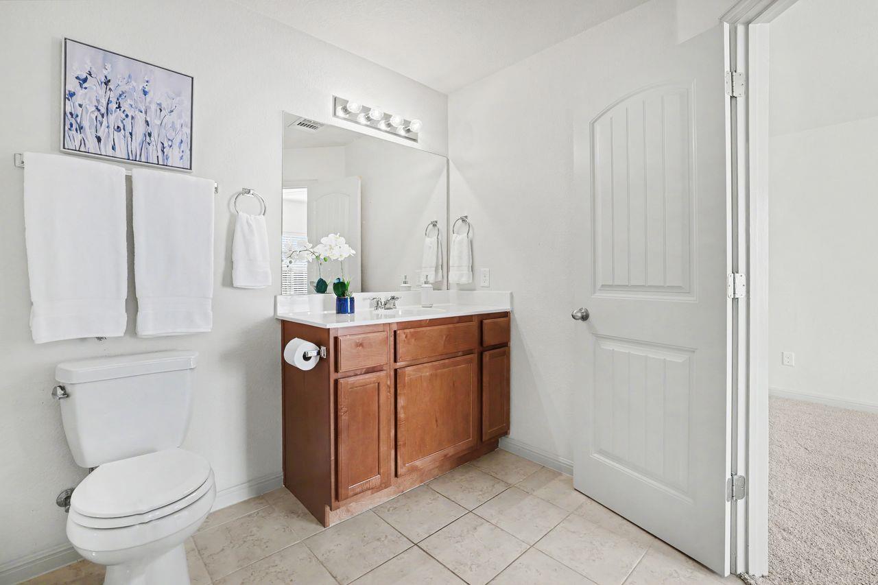 2410 Great Oaks Dr # 401, Round Rock, TX 78681