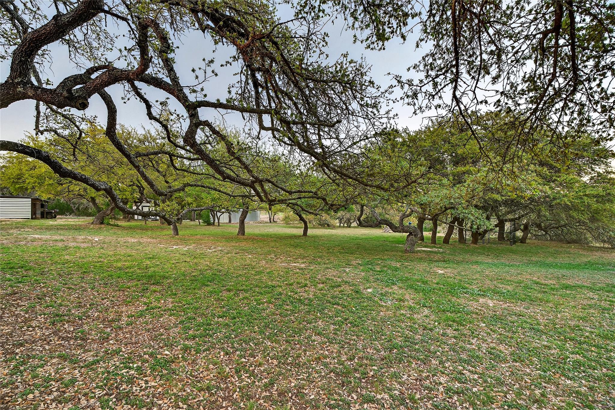 301 Medlin Creek Loop, Dripping Springs, TX 78620