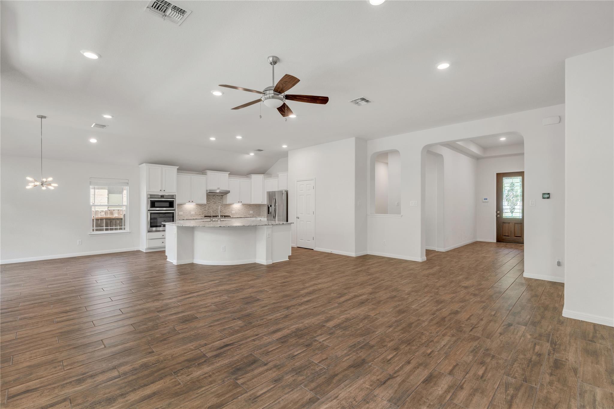 424 Freeman Park Pl, Round Rock, TX 78665