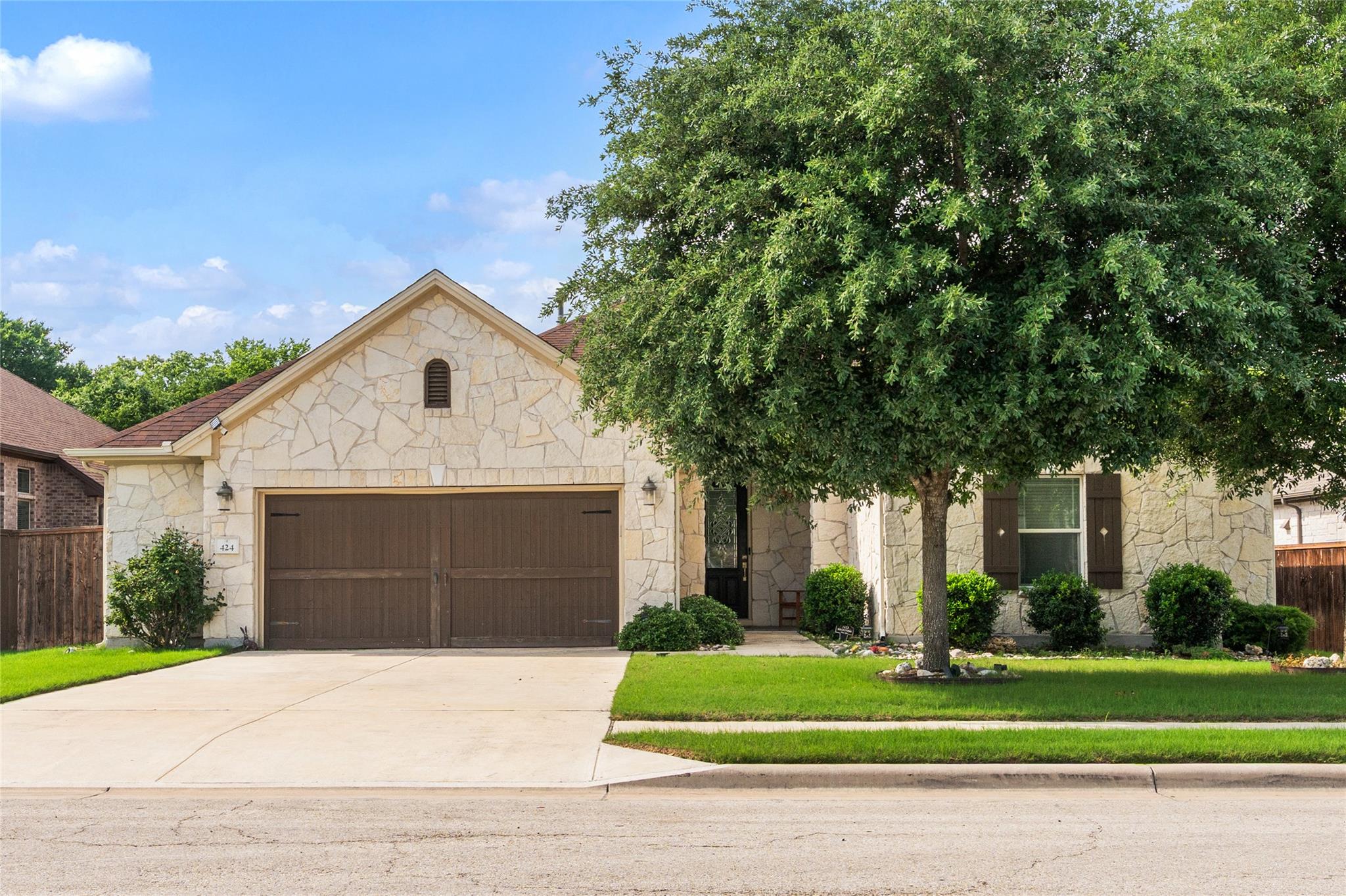 424 Freeman Park Pl, Round Rock, TX 78665