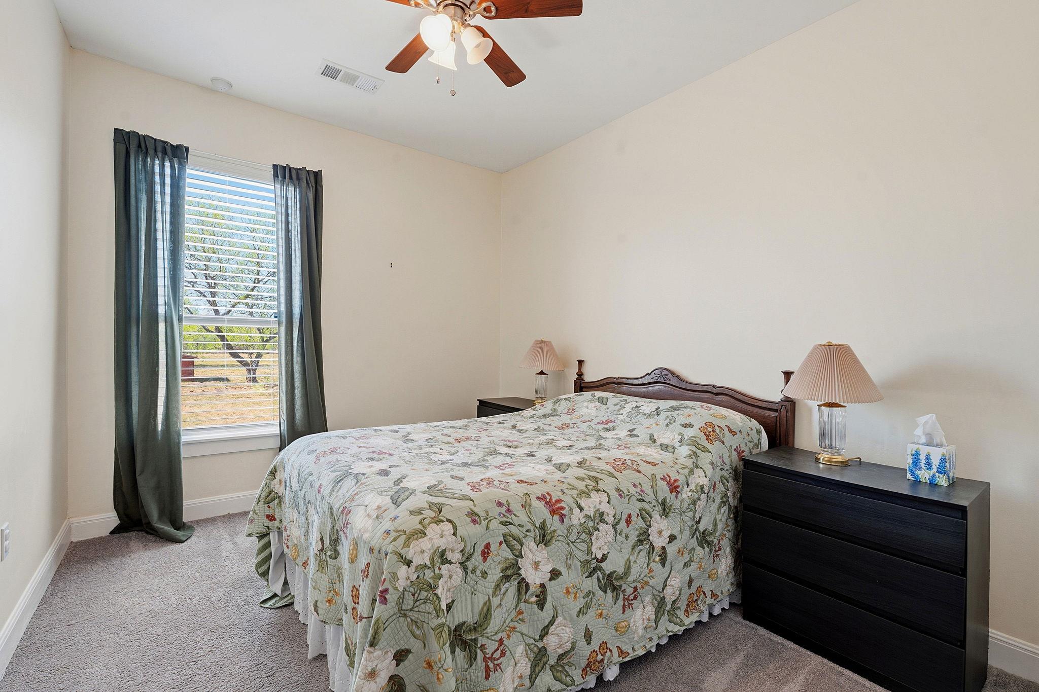 574 Highland Ranch Way, Dale, TX 78616