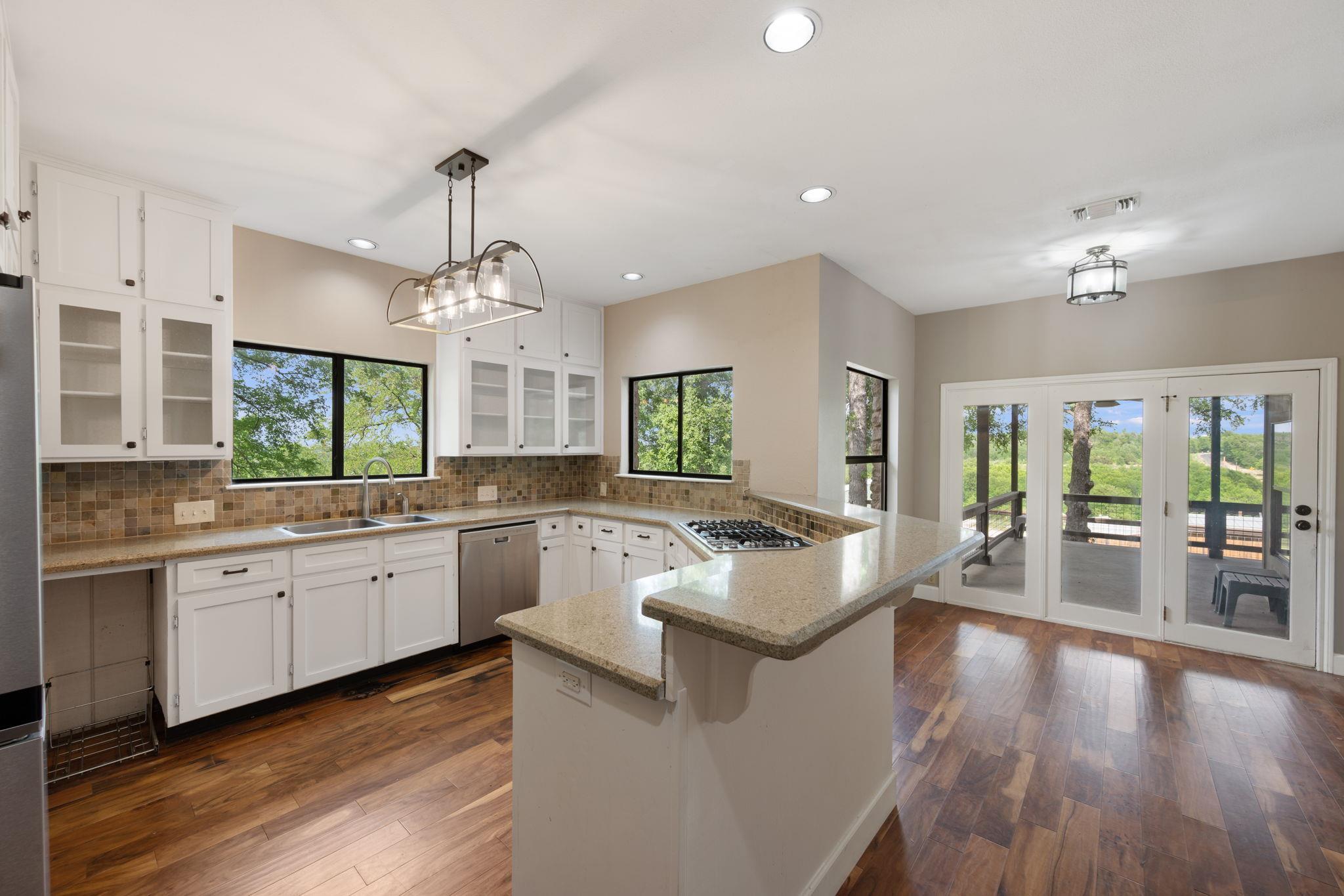 330 County Road 166, Georgetown, TX 78626