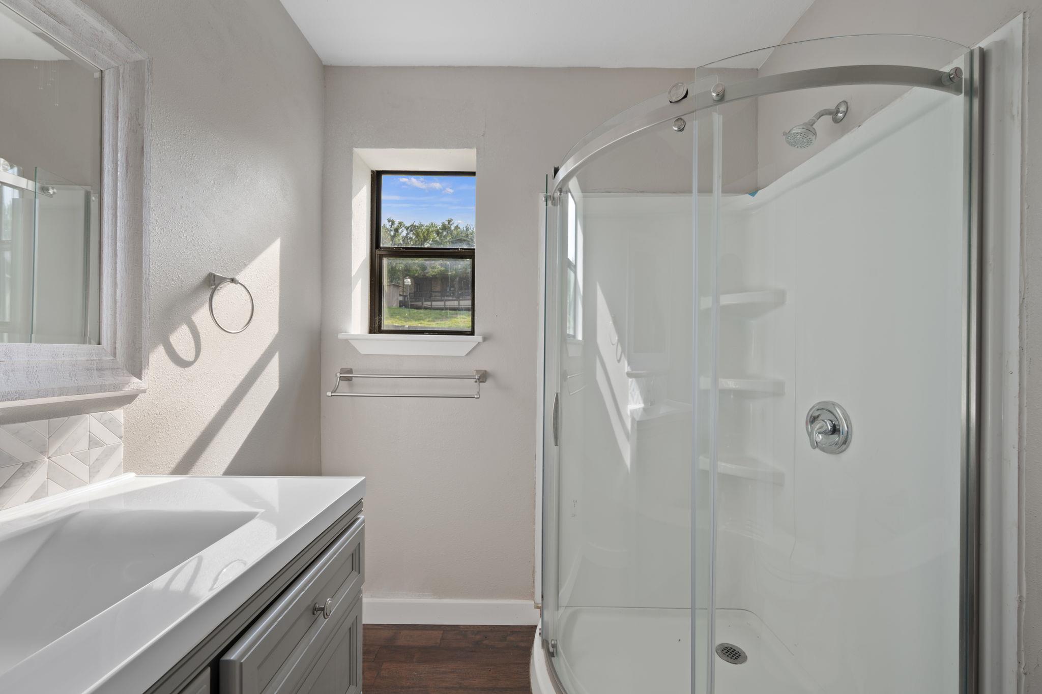 330 County Road 166, Georgetown, TX 78626