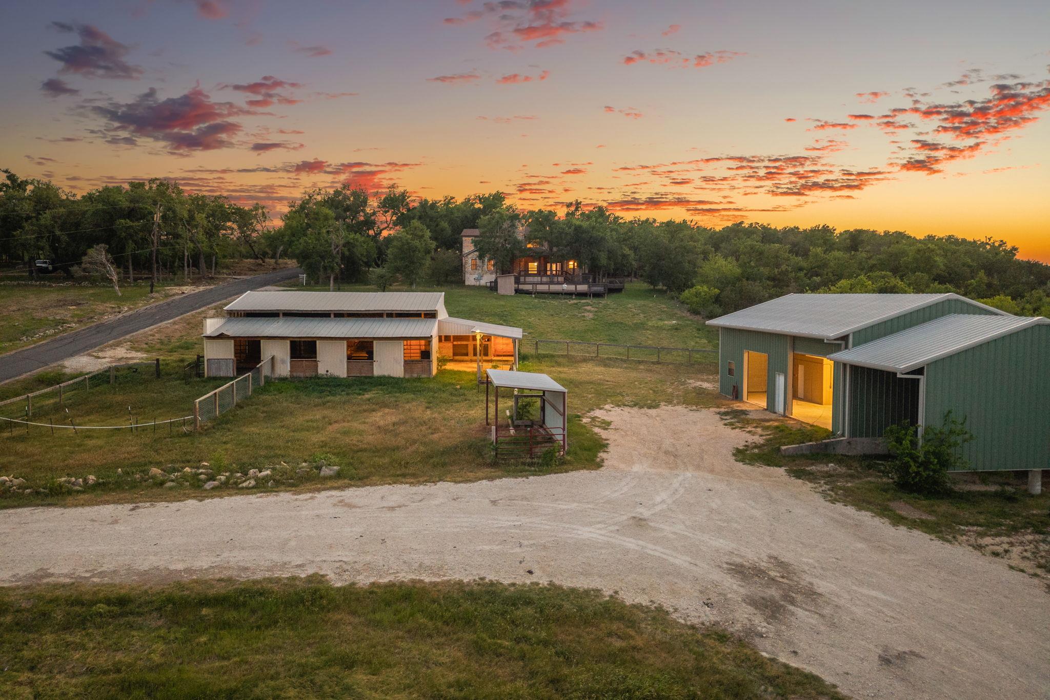 330 County Road 166, Georgetown, TX 78626