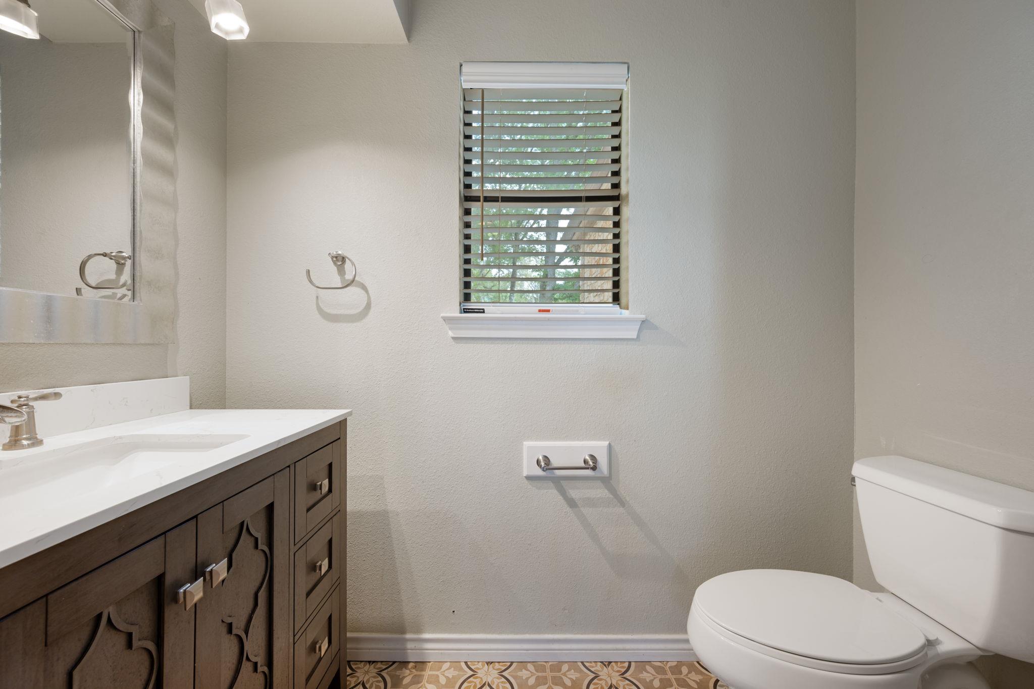 330 County Road 166, Georgetown, TX 78626