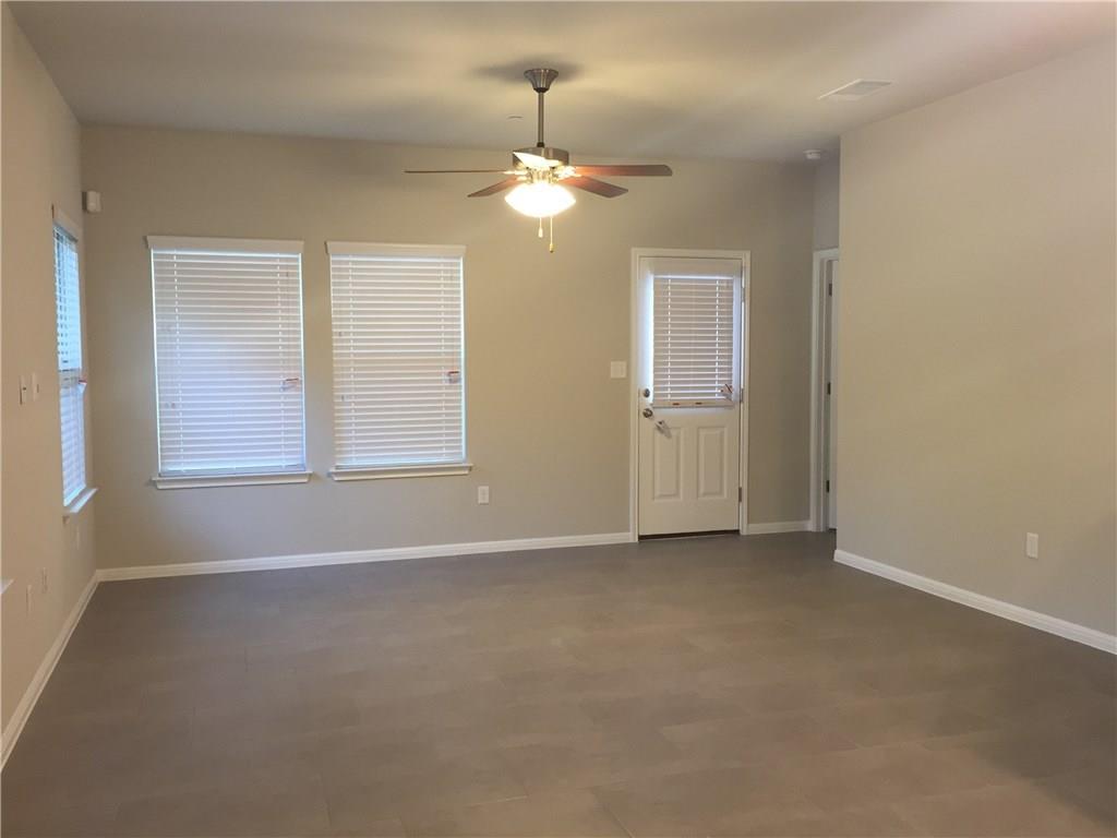 2304 S Lakeline Blvd # 454, Cedar Park, TX 78613