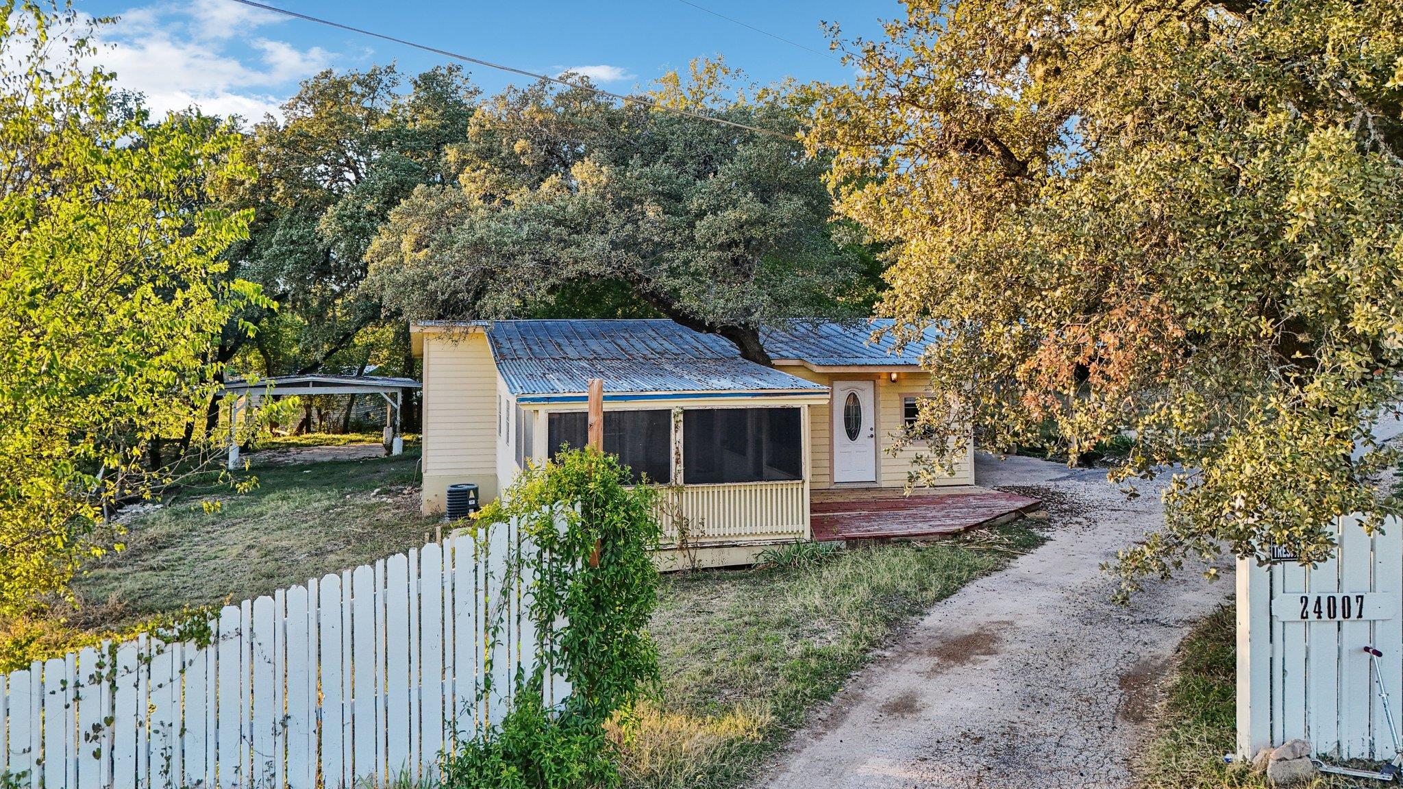 24007 Windy Valley Rd, Leander, TX 78641