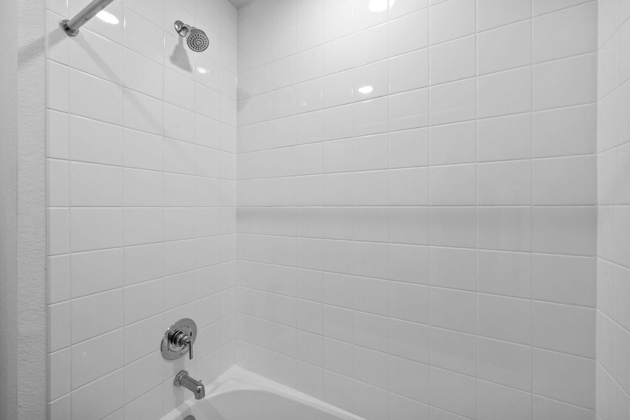 320 Darwin Pl, Lockhart, TX 78644