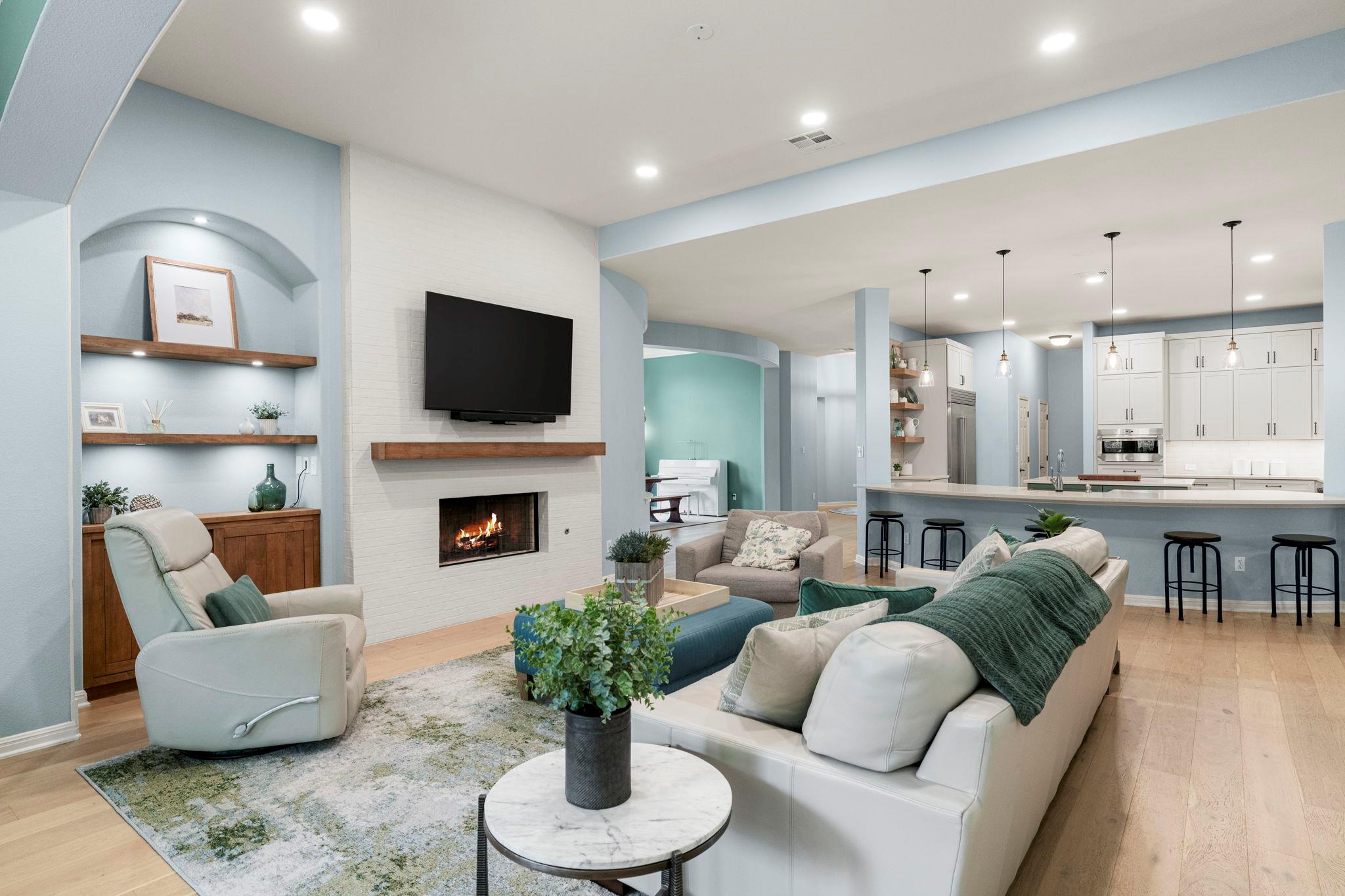 153 Mallard Cv, Austin, TX 78737