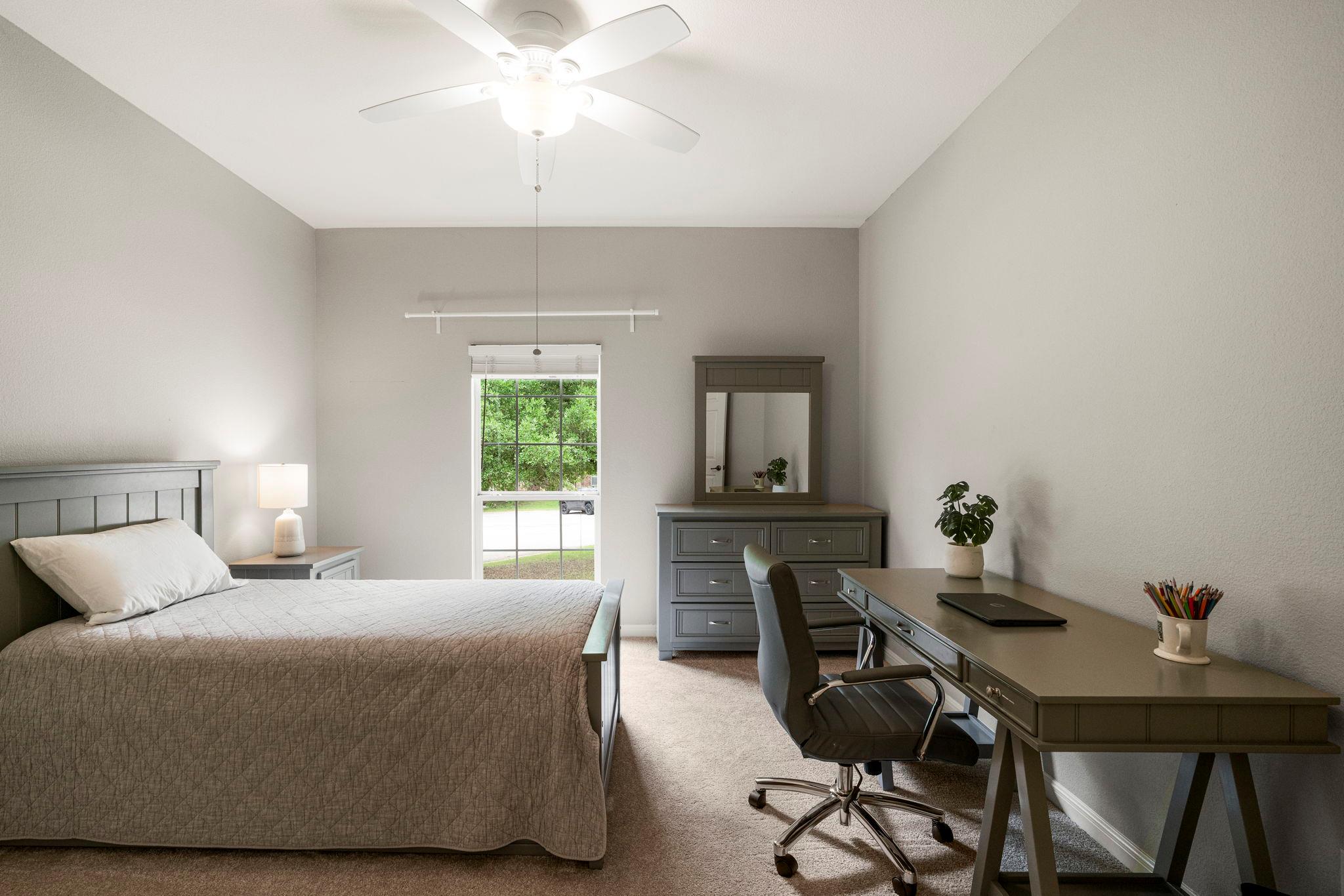 153 Mallard Cv, Austin, TX 78737