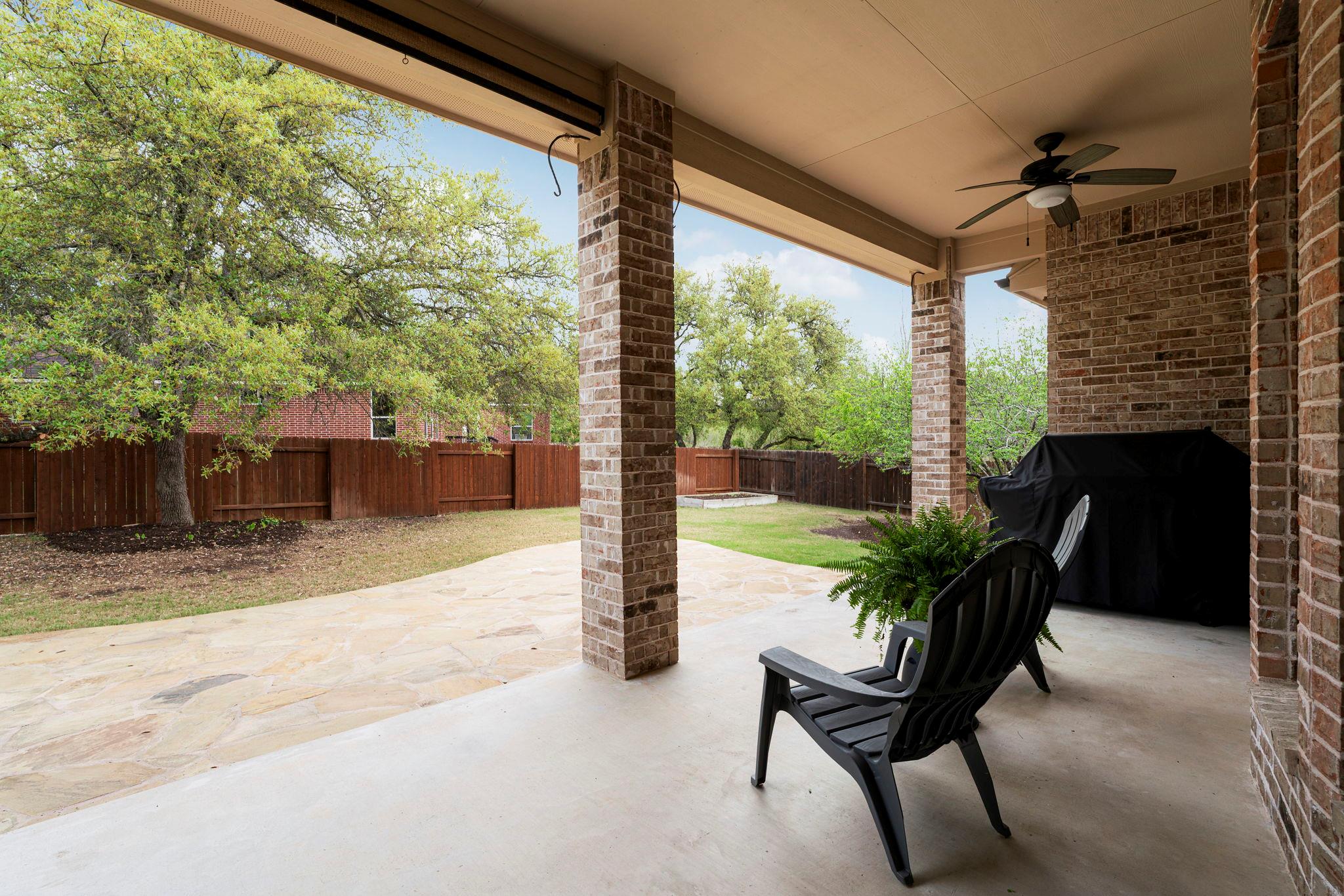 153 Mallard Cv, Austin, TX 78737