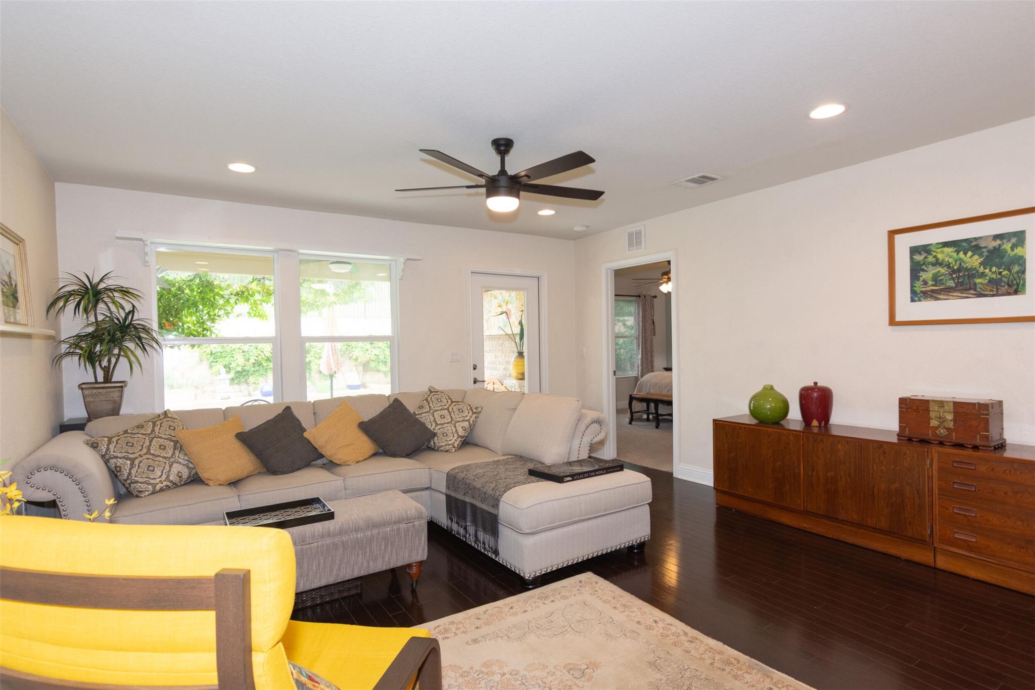 824 Salado Creek Ln, Georgetown, TX 78633