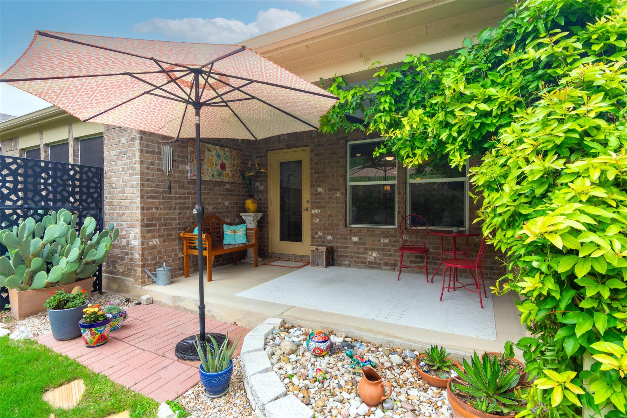 824 Salado Creek Ln, Georgetown, TX 78633
