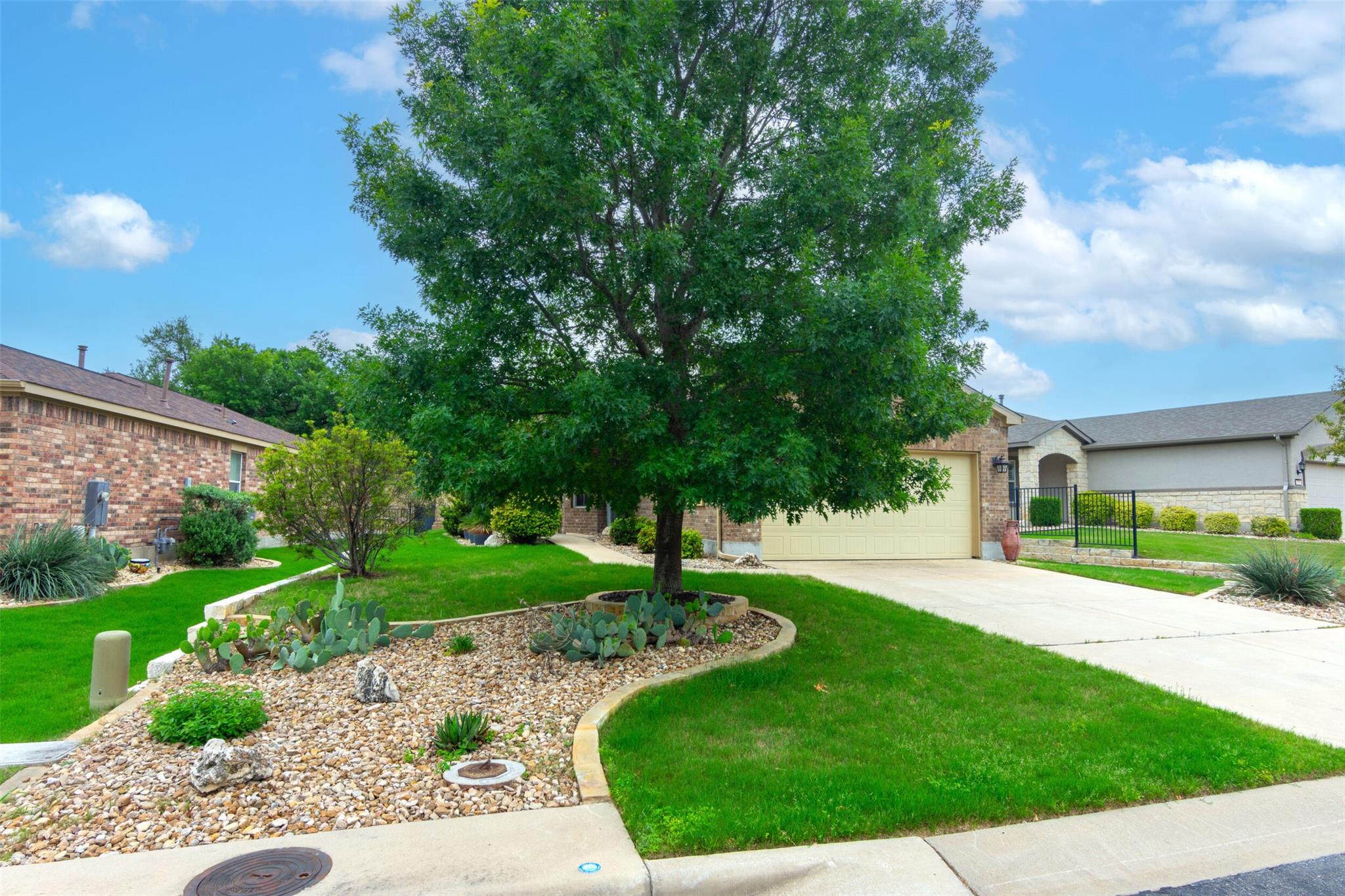 824 Salado Creek Ln, Georgetown, TX 78633