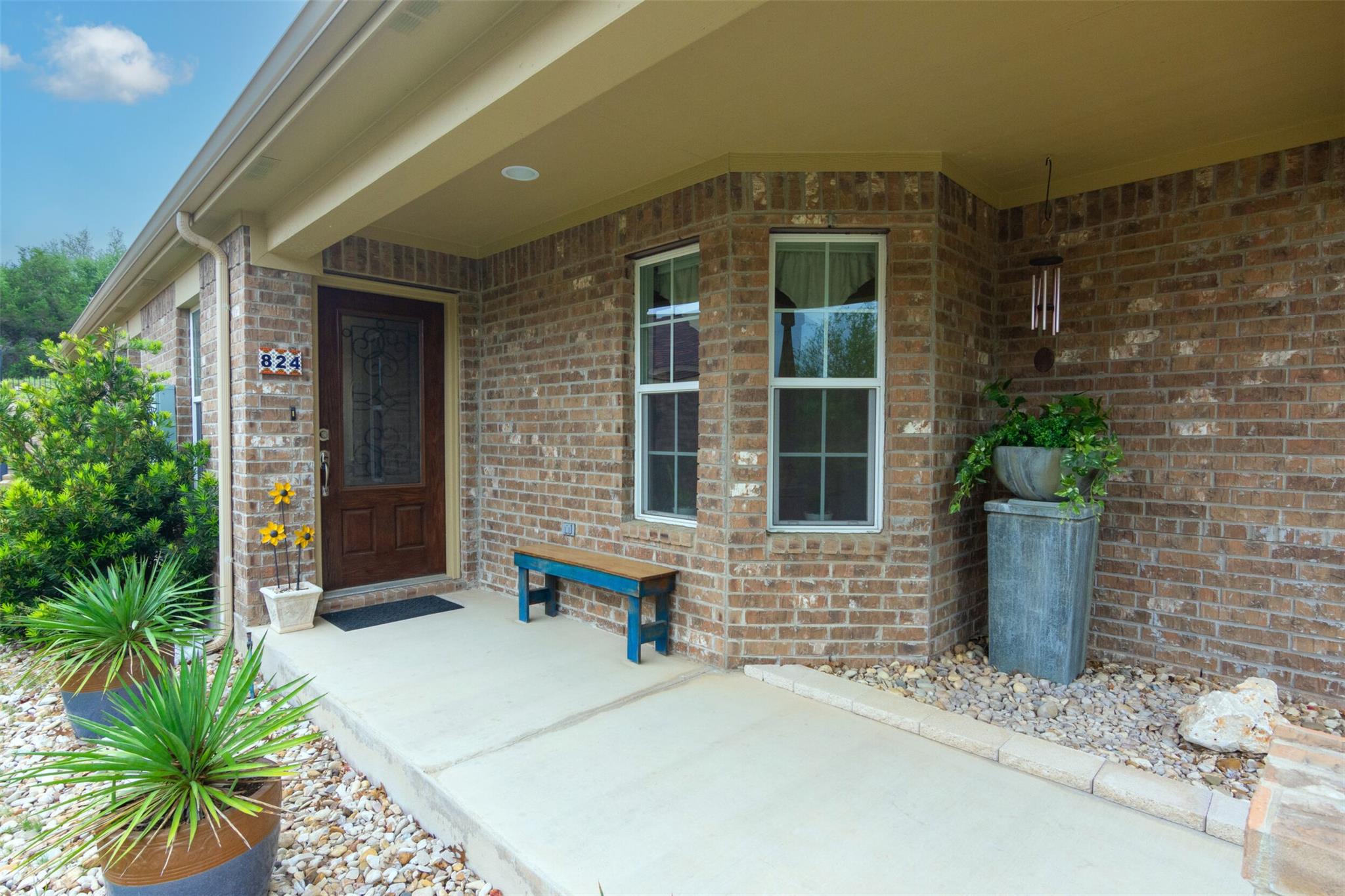 824 Salado Creek Ln, Georgetown, TX 78633