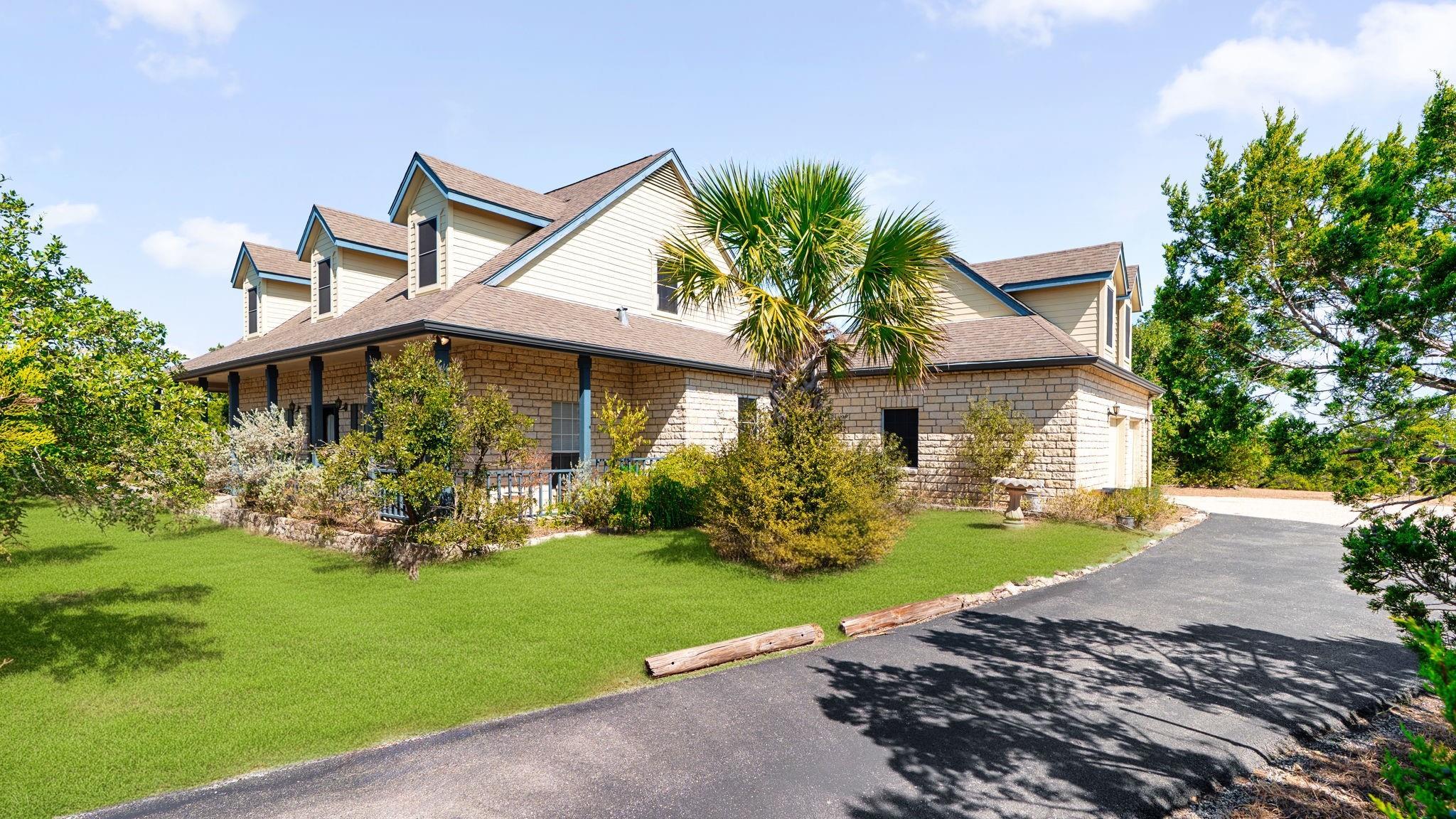 601 Hays Country Acres Rd, Dripping Springs, TX 78620