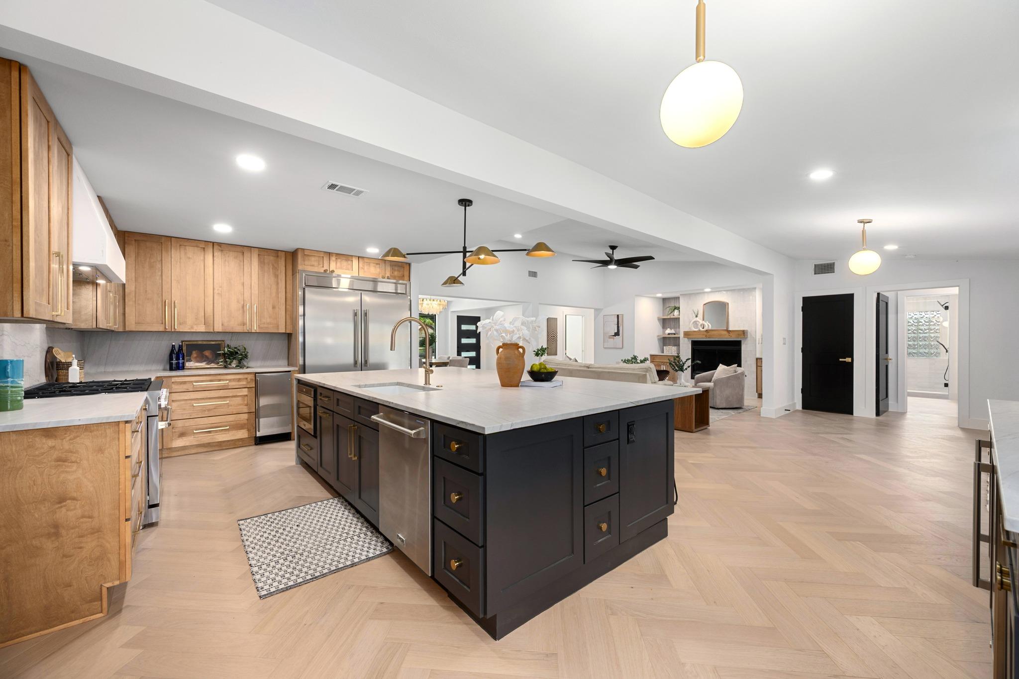 7300 Greenhaven Dr, Austin, TX 78757