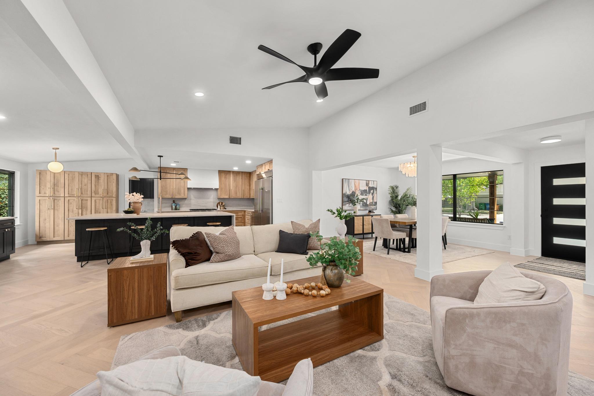 7300 Greenhaven Dr, Austin, TX 78757