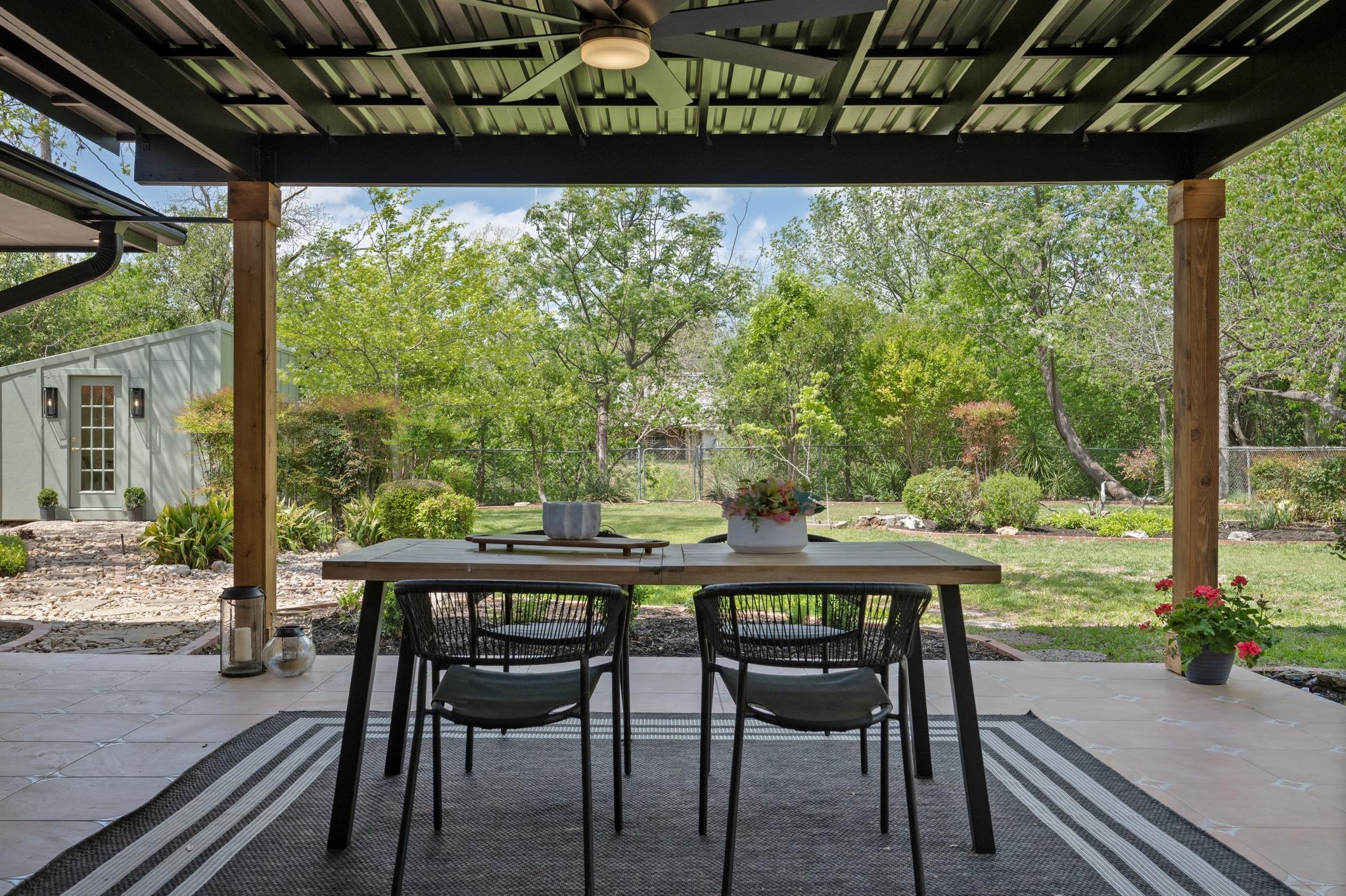 7300 Greenhaven Dr, Austin, TX 78757