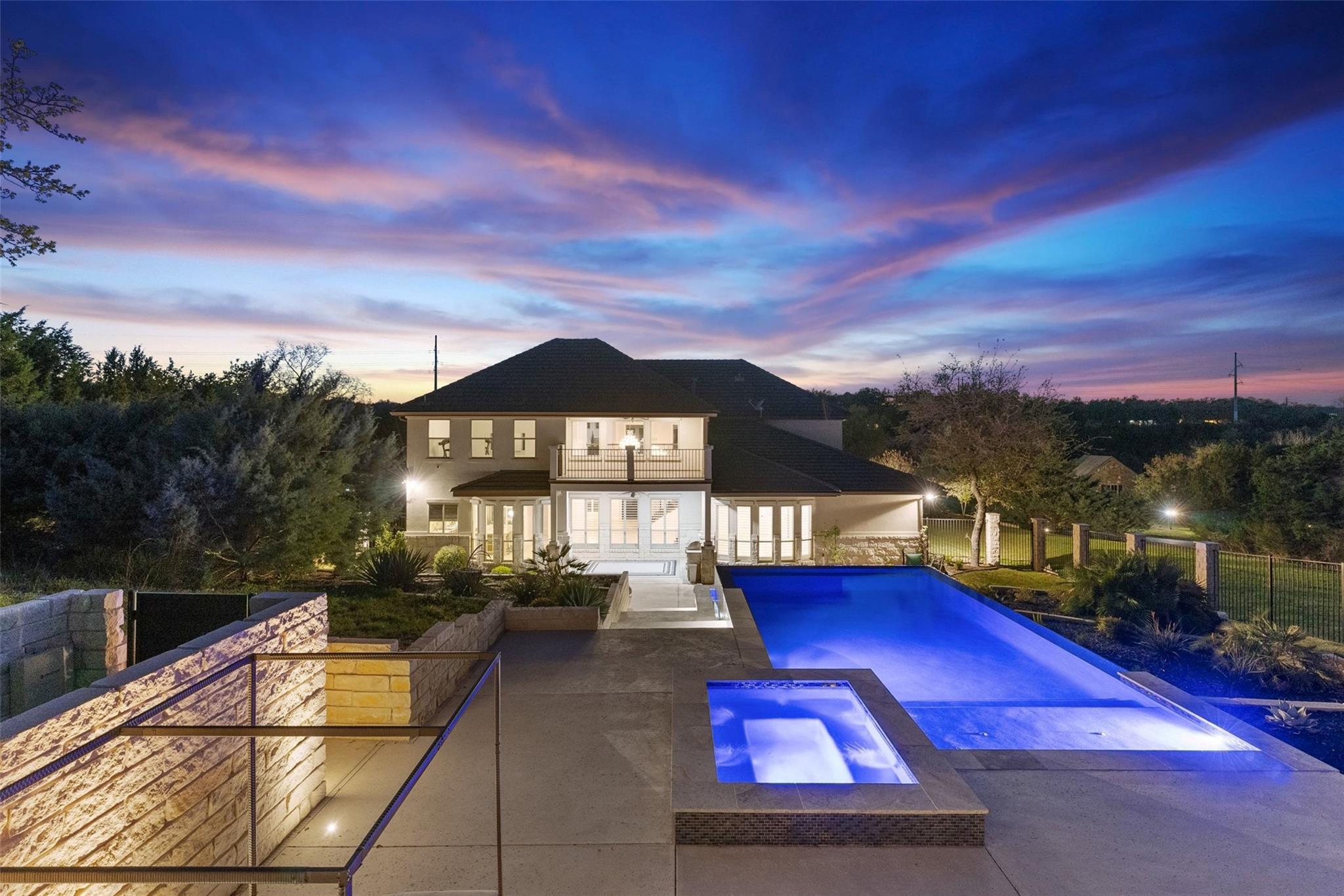 310 Bella Montagna Cir, Austin, TX 78734